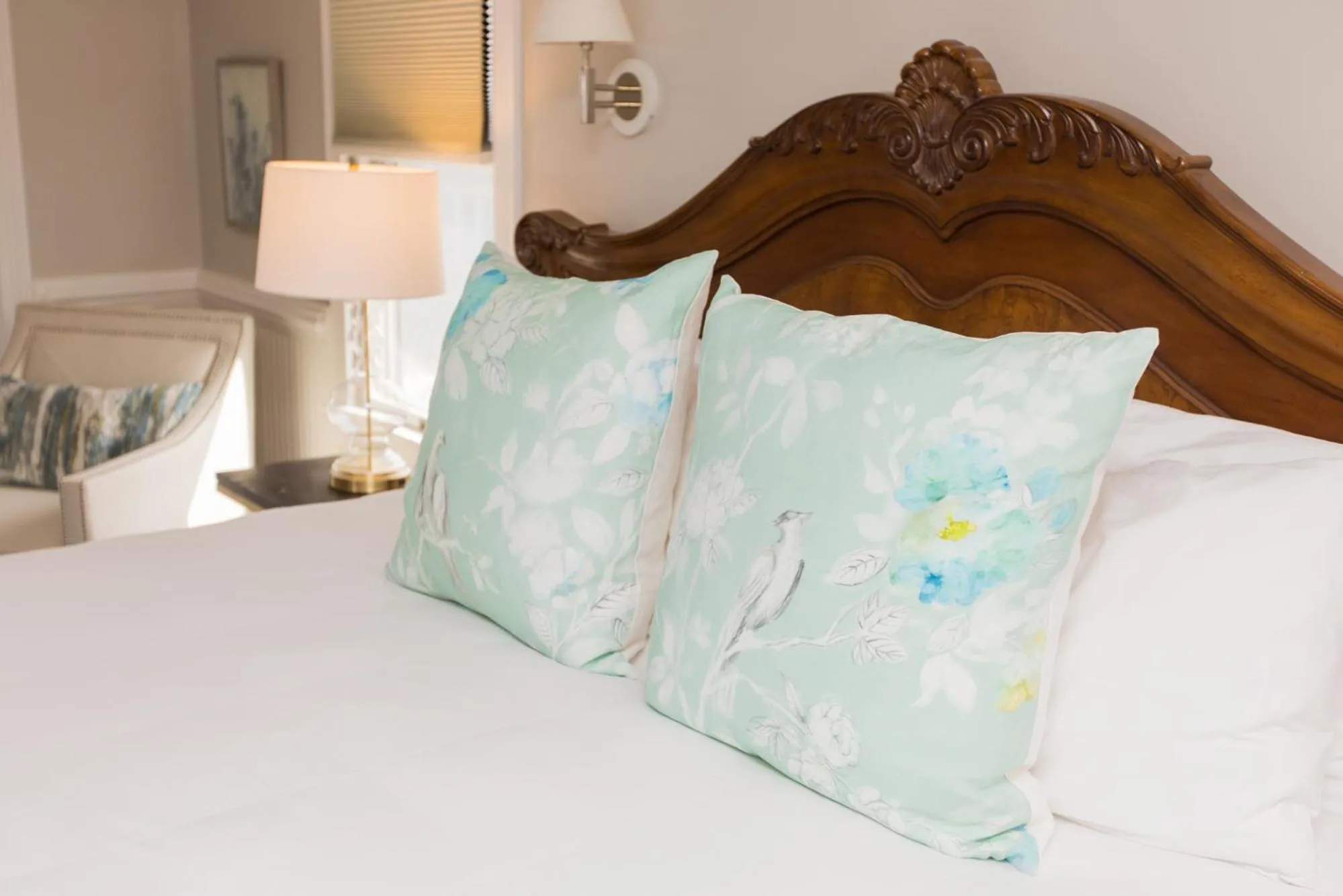 Decorative detail in The Burrus House Inn Waterfront Suites