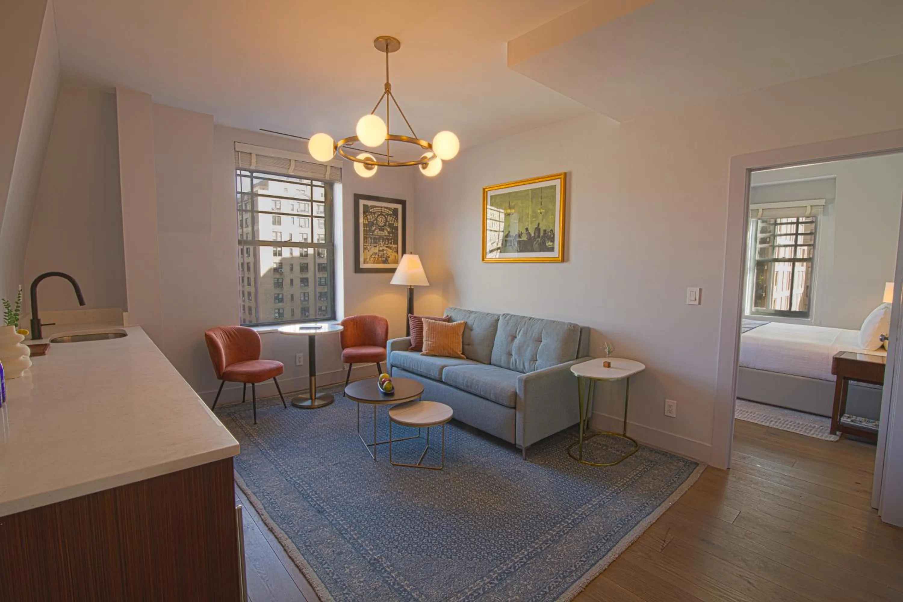 Living room in Hotel Belleclaire Central Park