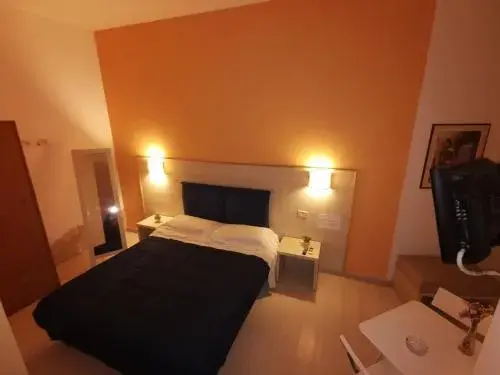 Double Room - single occupancy in Borgo Marinaro Double Room - single occupancy in Borgo Marinaro