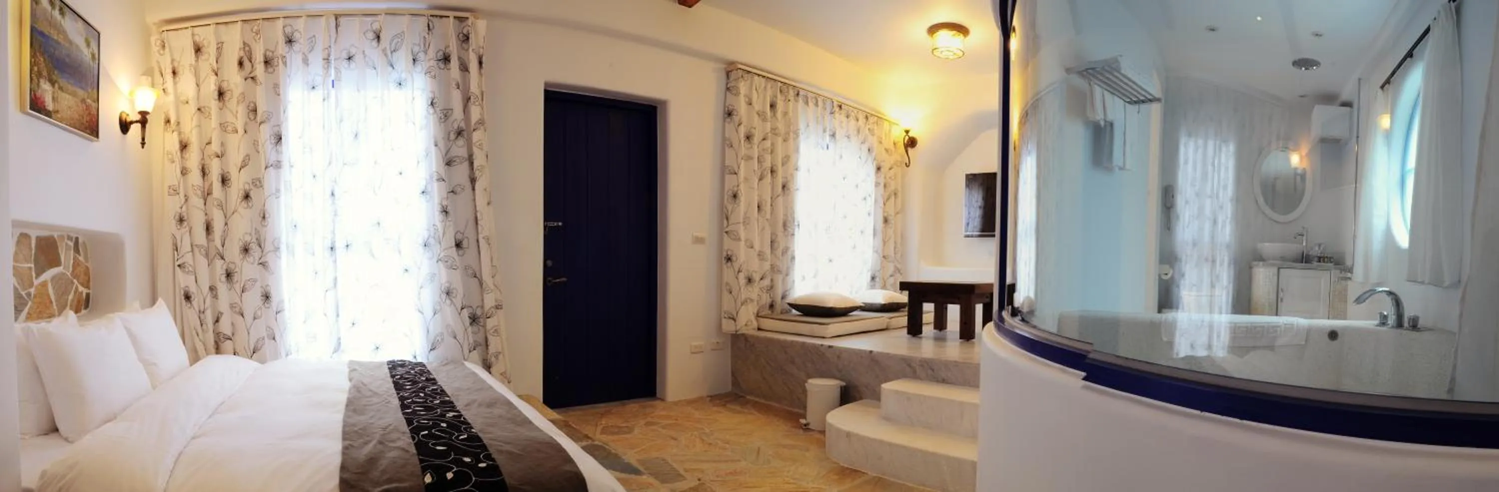 Bed in Chateau Villa