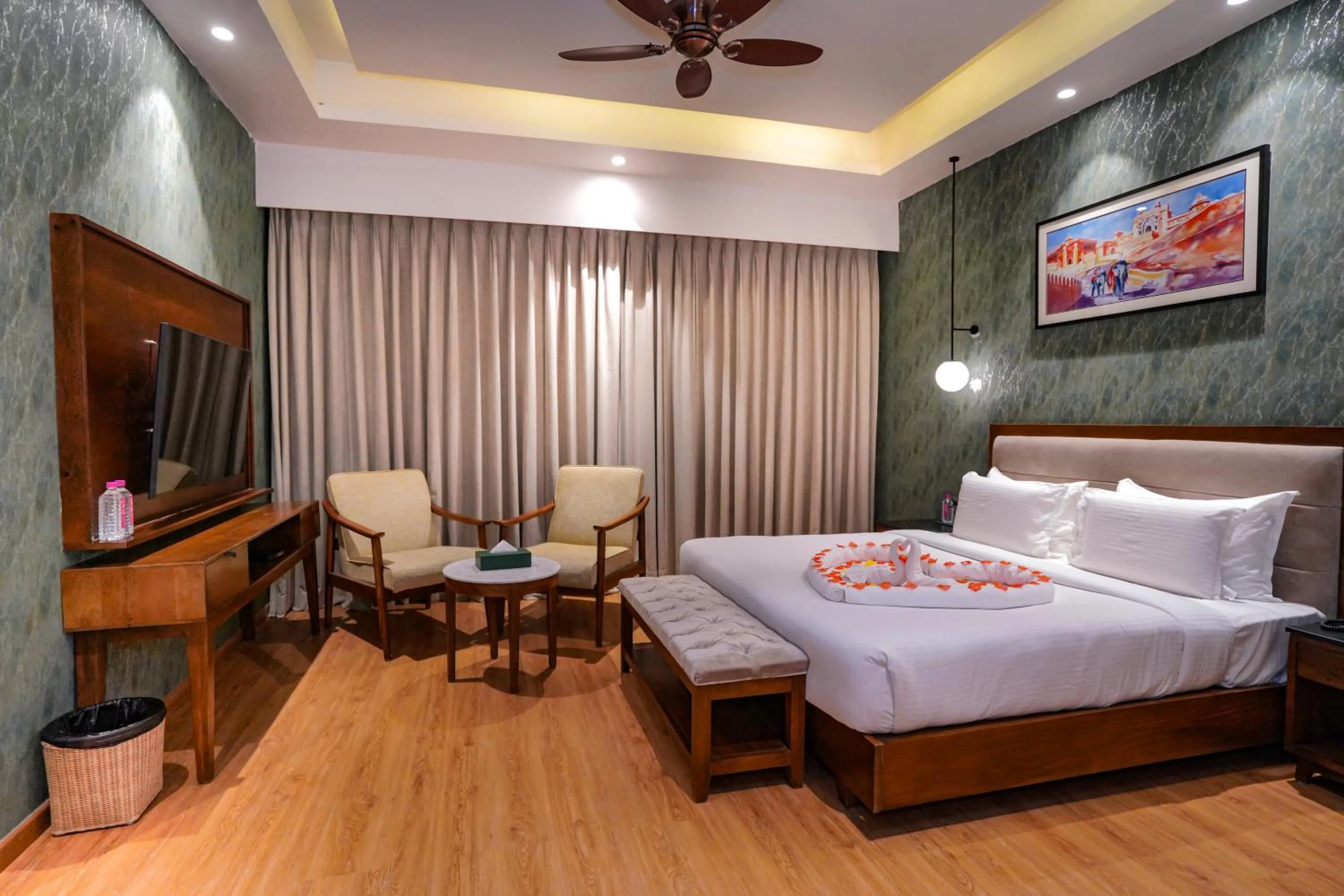 Bedroom, Bed in Pushkara Resort and Spa, Pushkar