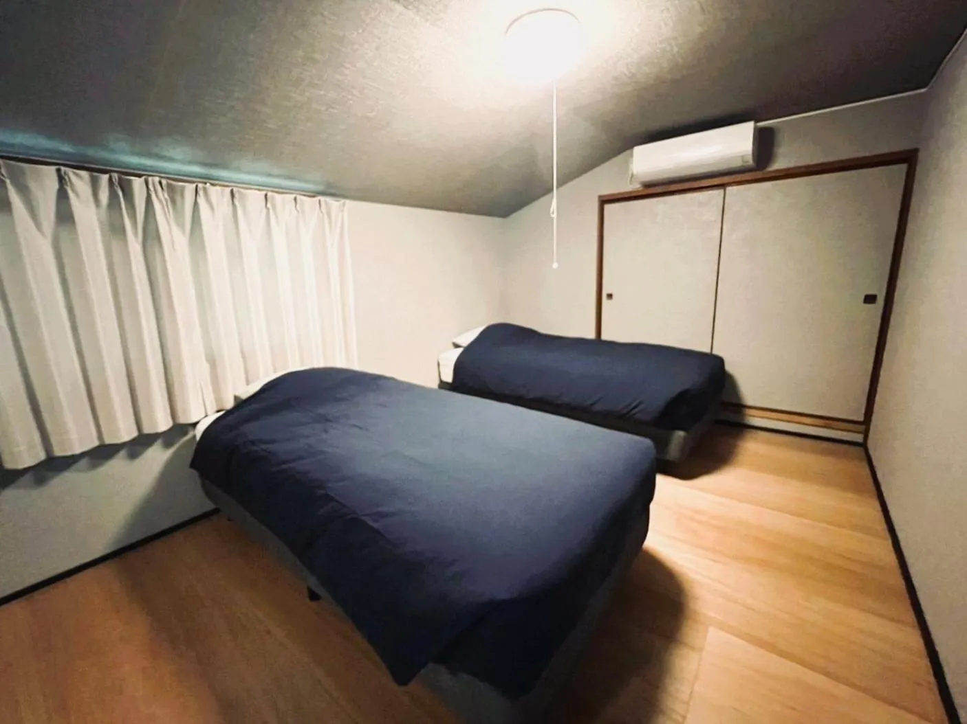 Bedroom, Bed in SUMITSUGU HOUSE Grandpa