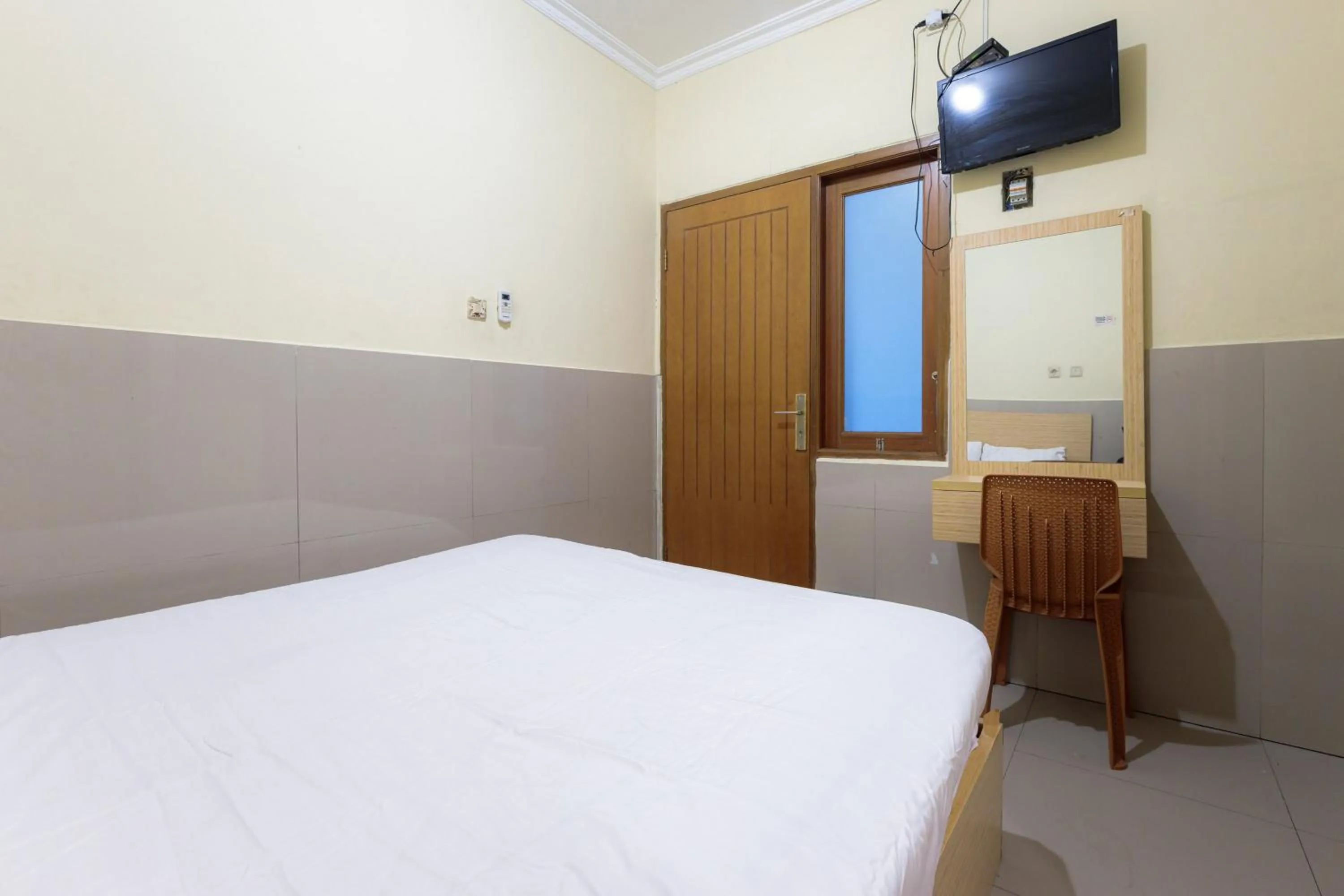 Bed in Super OYO 1524 D' Paseban