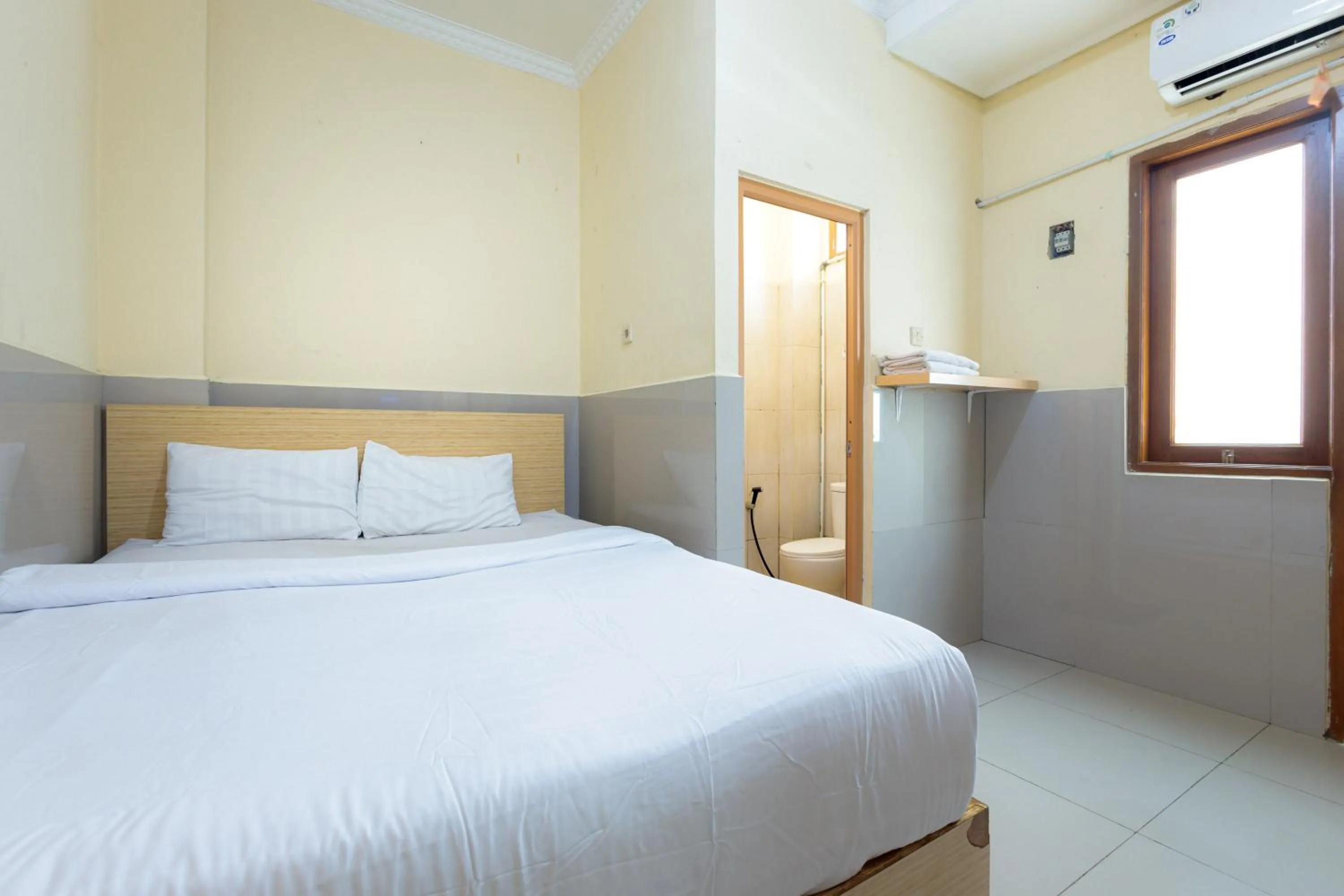 Bed in Super OYO 1524 D' Paseban