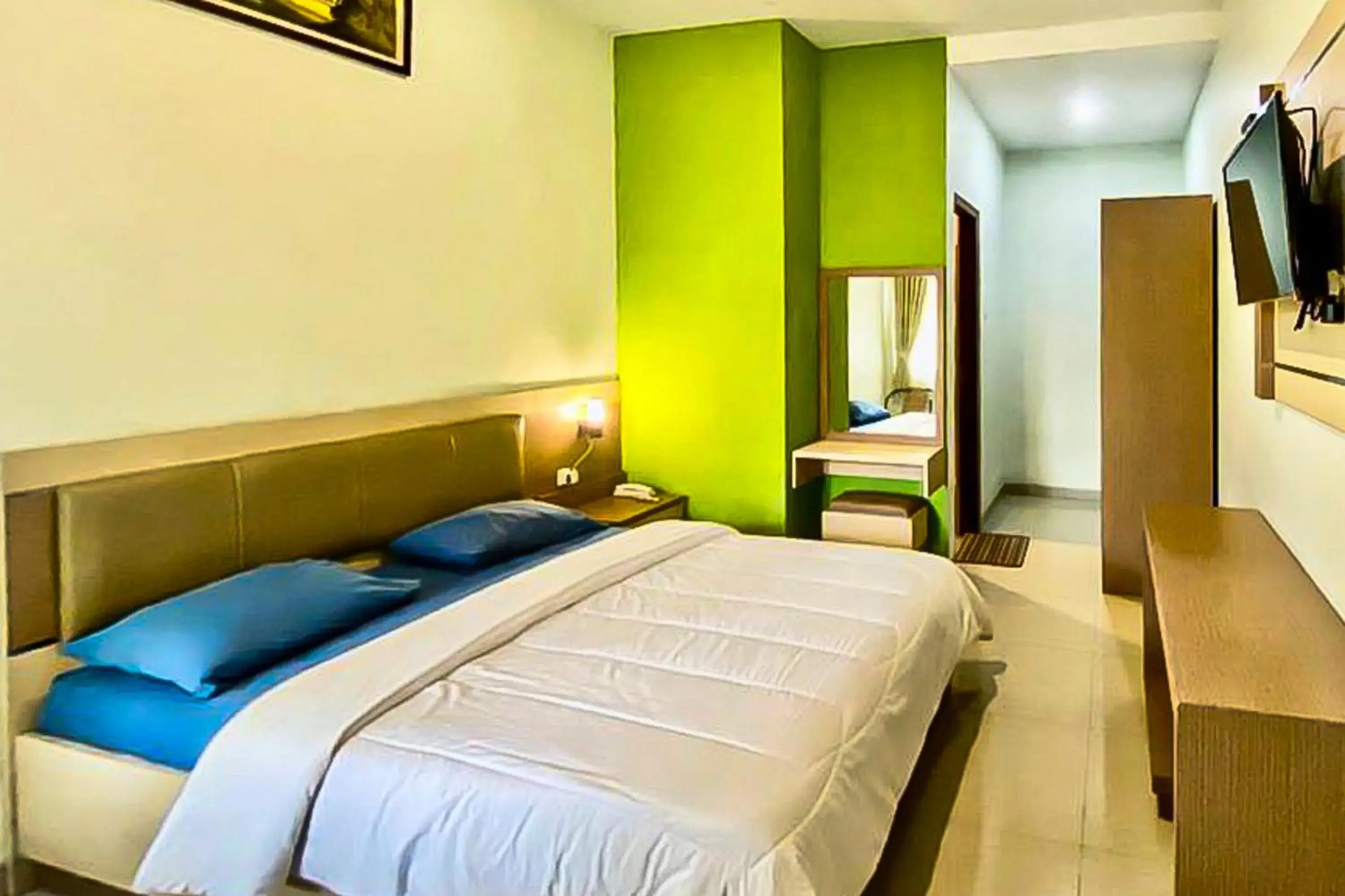 Mawar Indah Hotel near Stasiun Balapan Solo Mitra RedDoorz Mawar Indah Hotel near Stasiun Balapan Solo Mitra RedDoorz