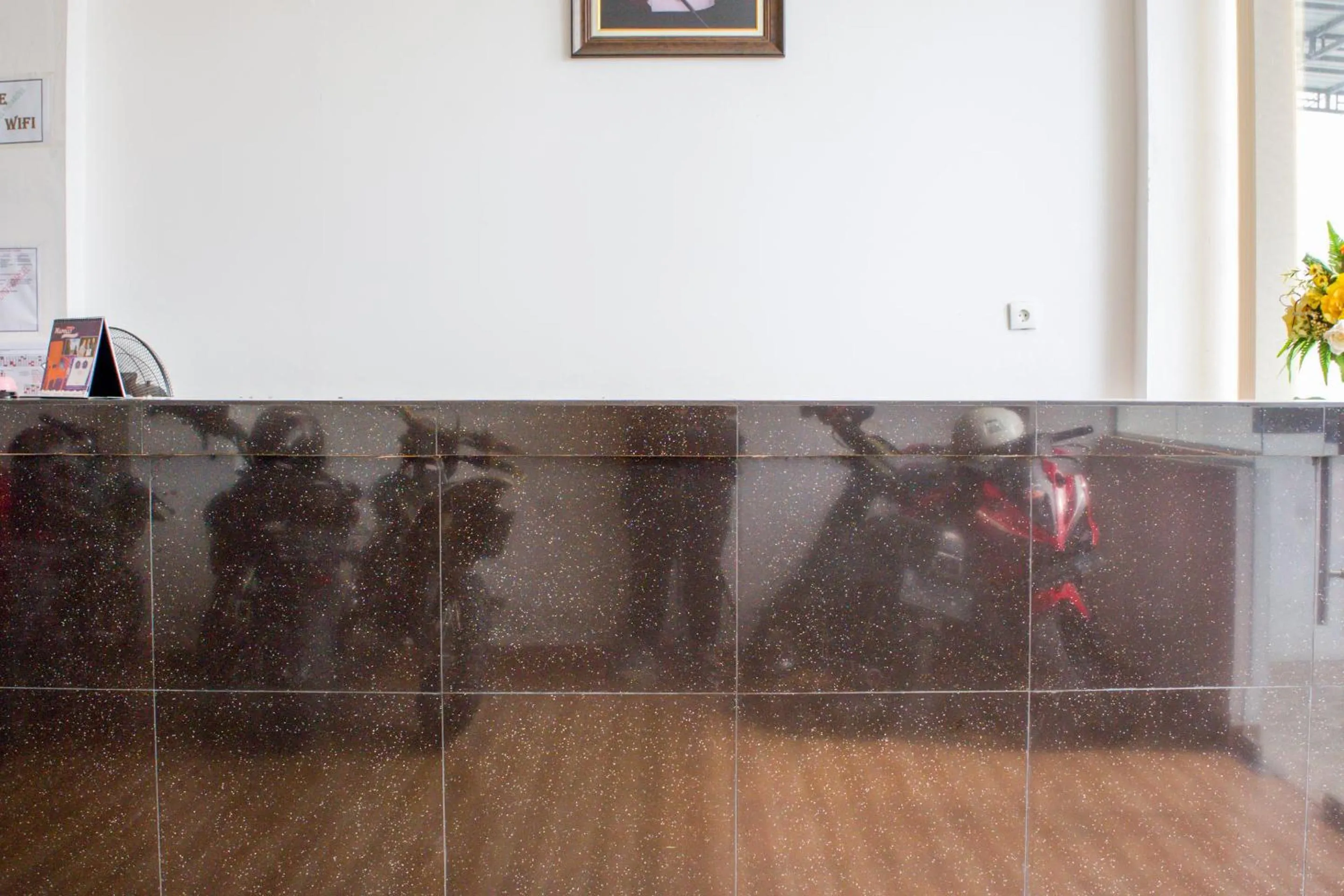 Lobby or reception in Hotel O Papakoel