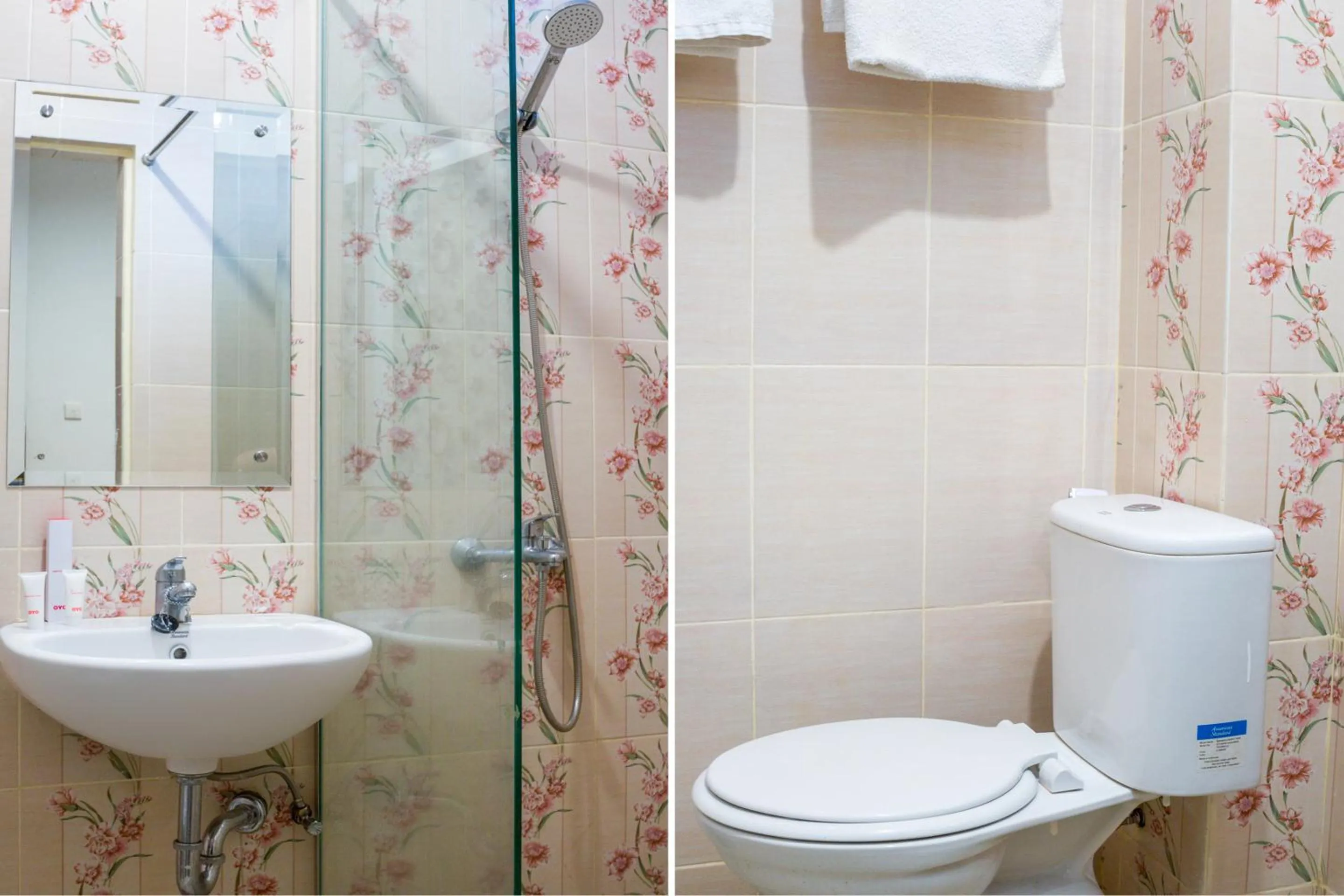 Bathroom in Hotel O Papakoel