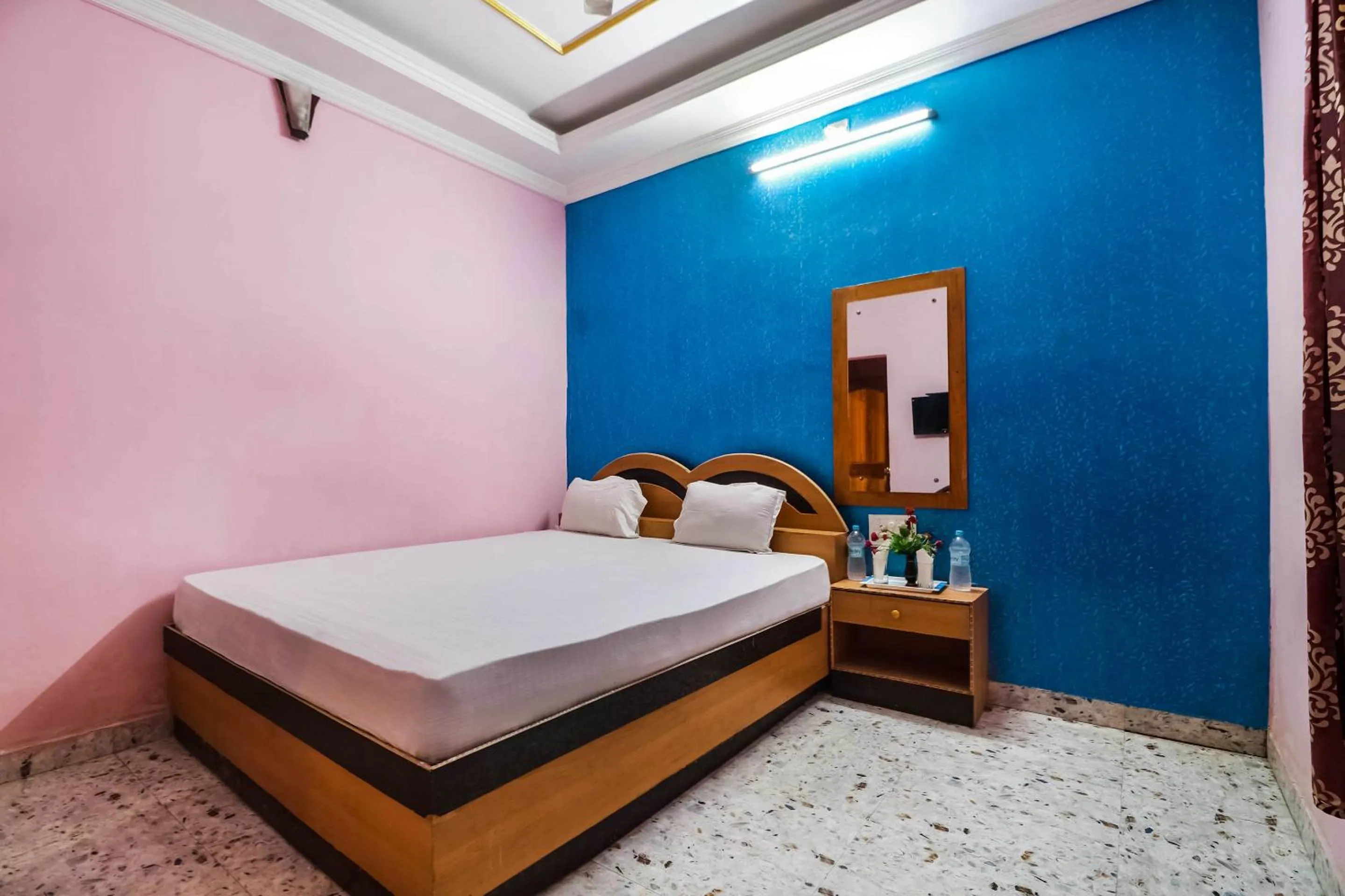 Bedroom, Bed in Hotel O C K International