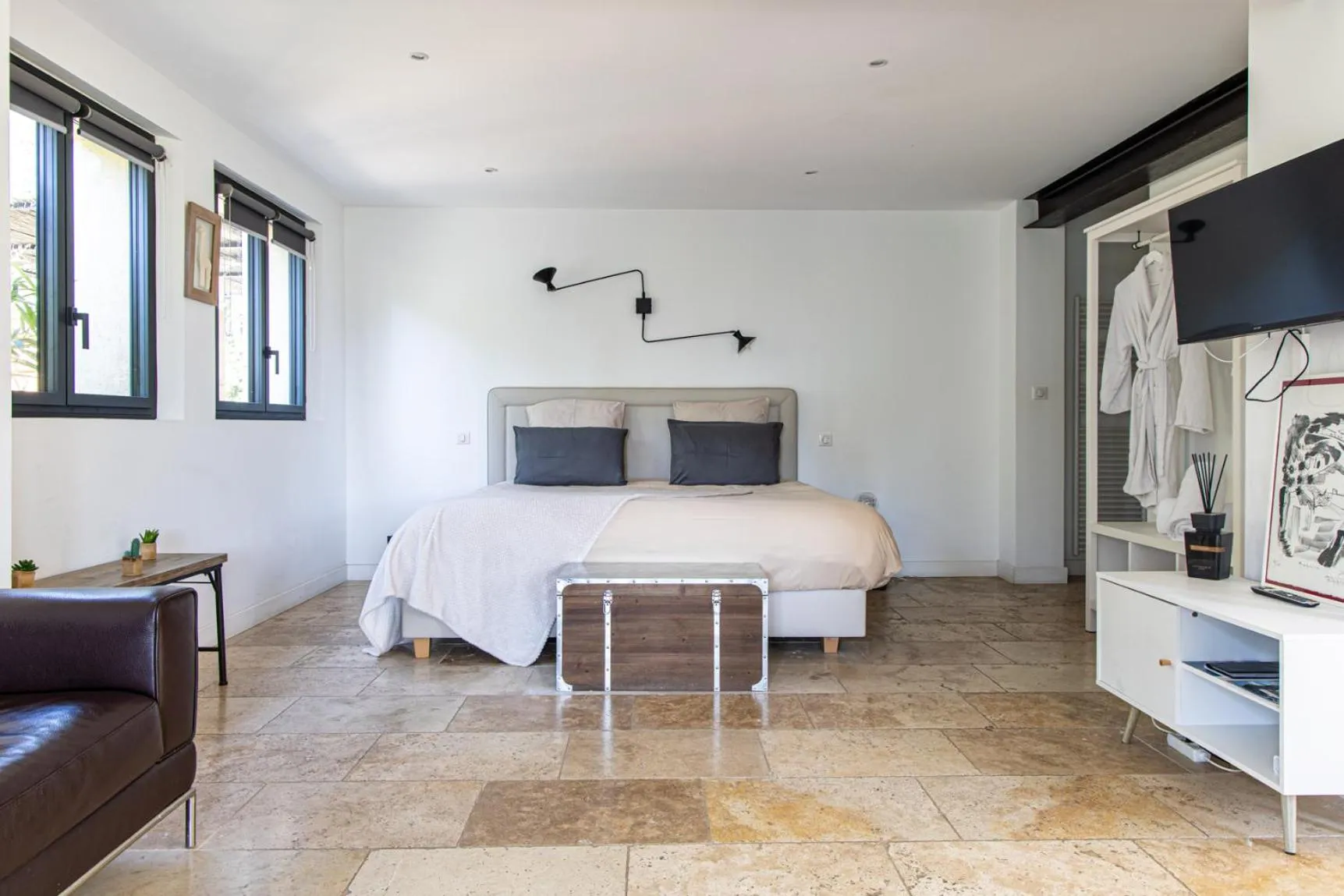 Bed in Mas lou Félibrige