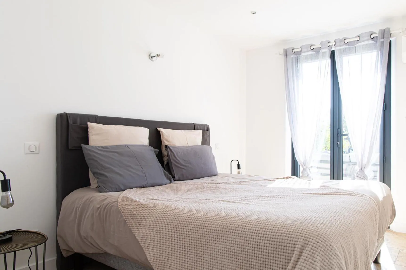 Bed in Mas lou Félibrige