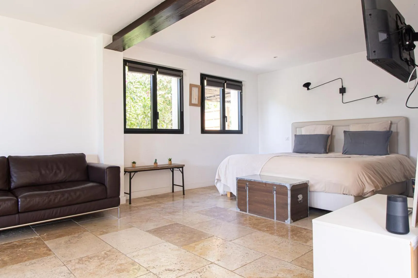 Bed in Mas lou Félibrige