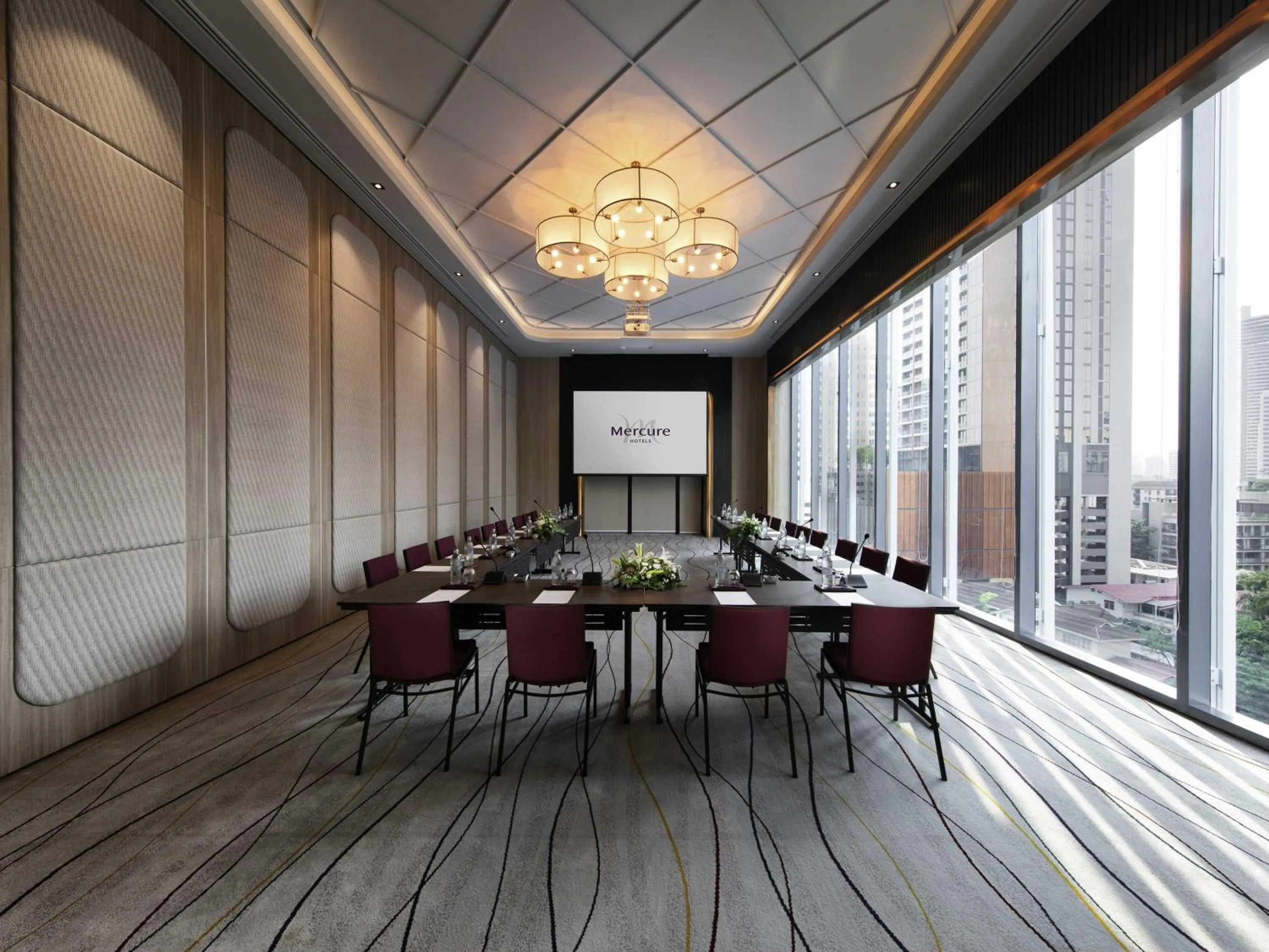Meeting/conference room in Mercure Bangkok Sukhumvit 24