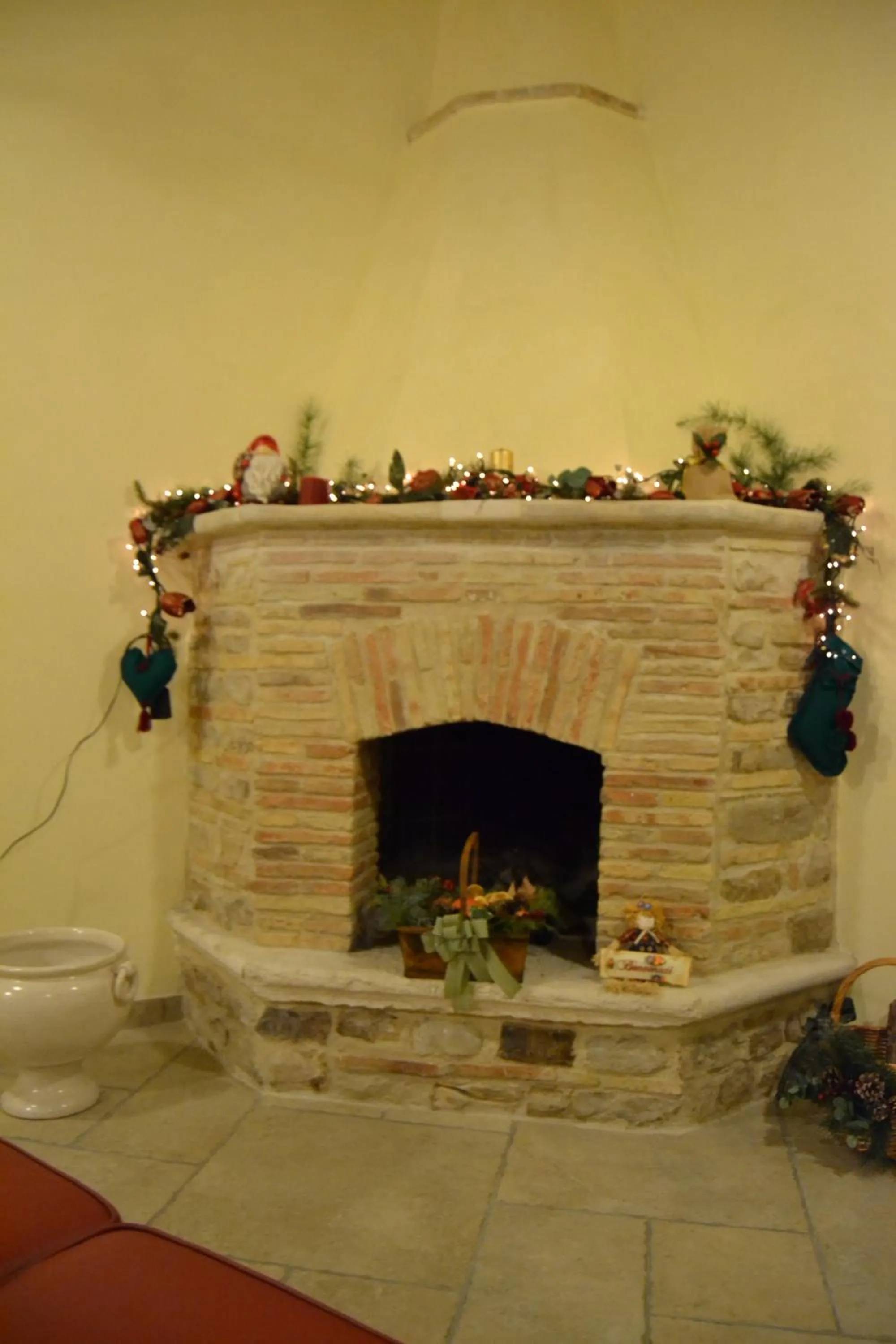 Communal lounge/ TV room in A Casa Nostra Residenza di Charme