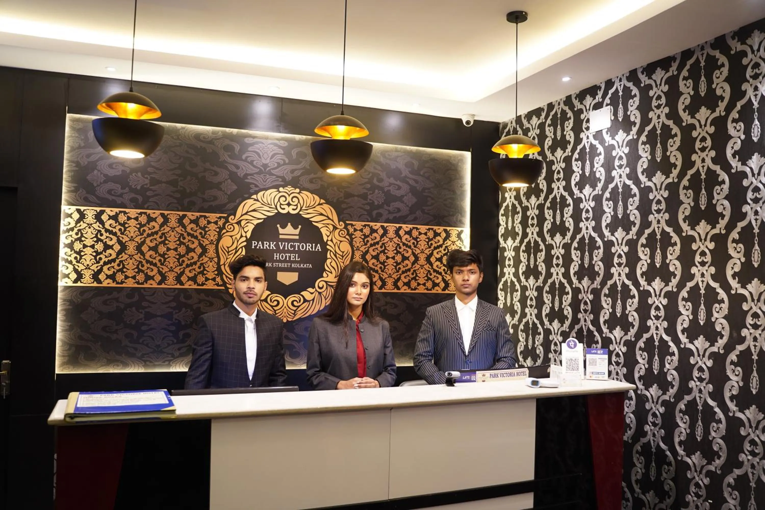 Staff in HOTEL PARK VICTORIA