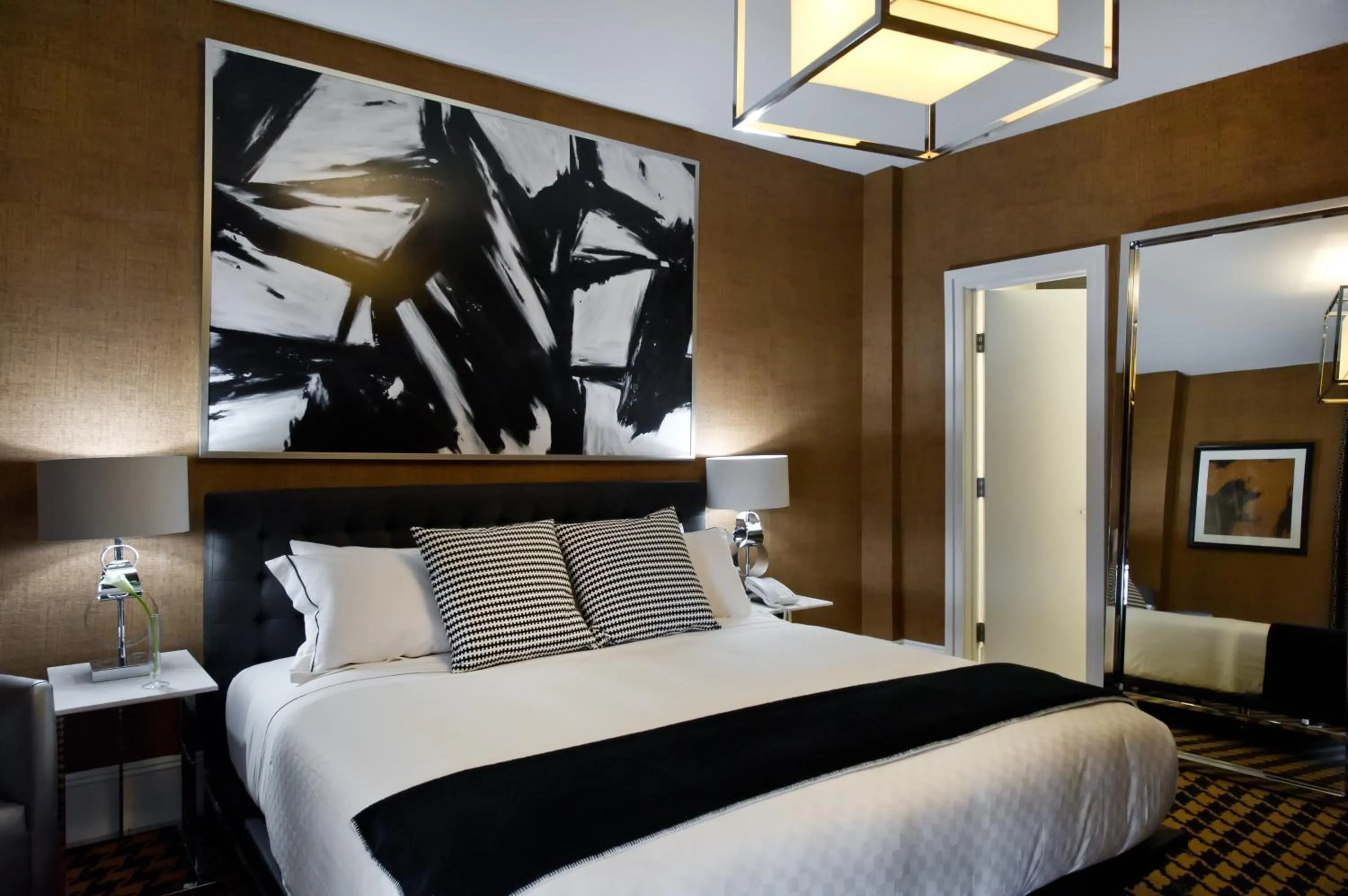 Bed in Ameritania at Times Square