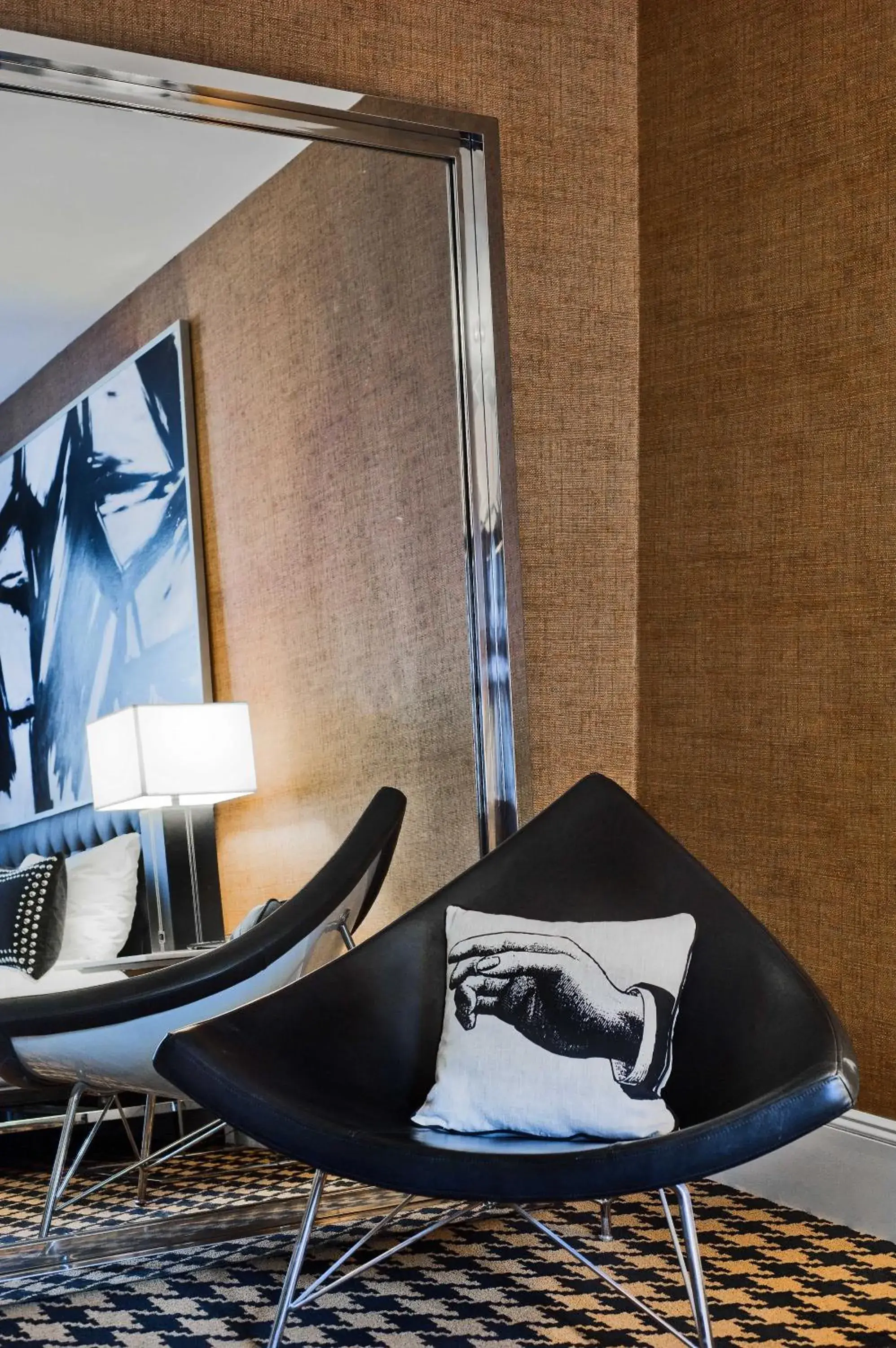 Queen Room - Disability Access in Ameritania at Times Square Queen Room - Disability Access in Ameritania at Times Square