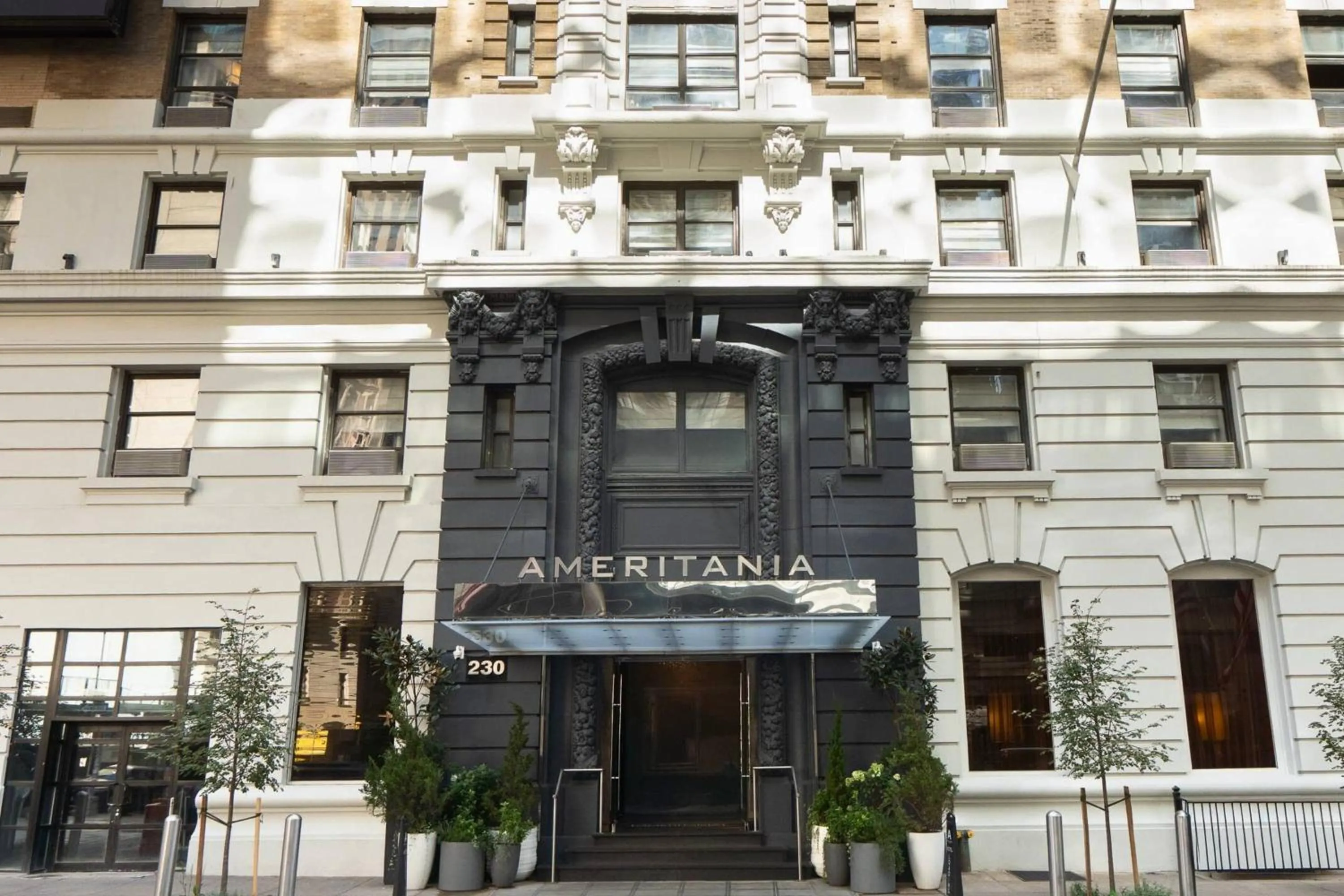 Property building in Ameritania at Times Square