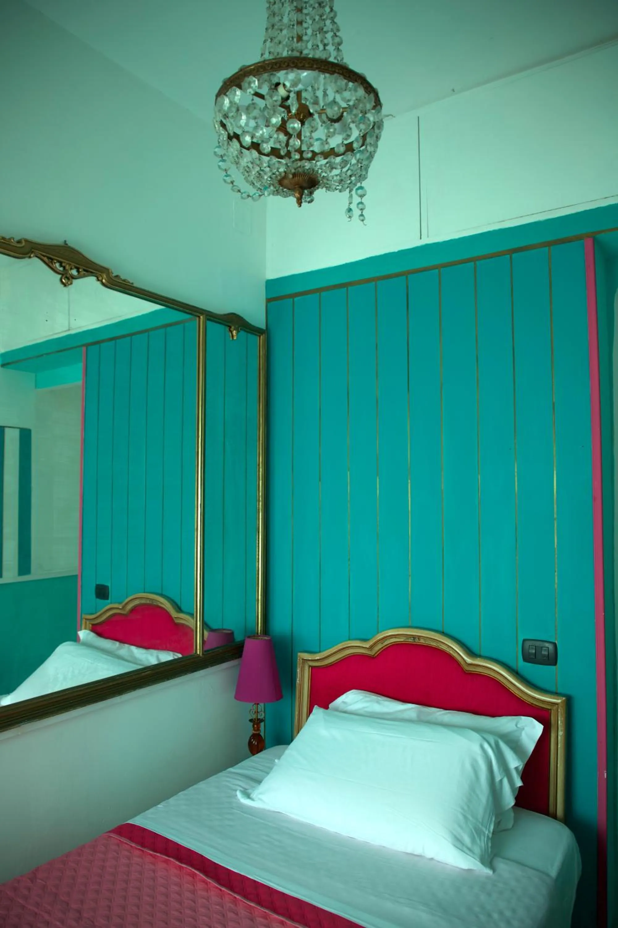 Bed in Abali' Gran Sultanato