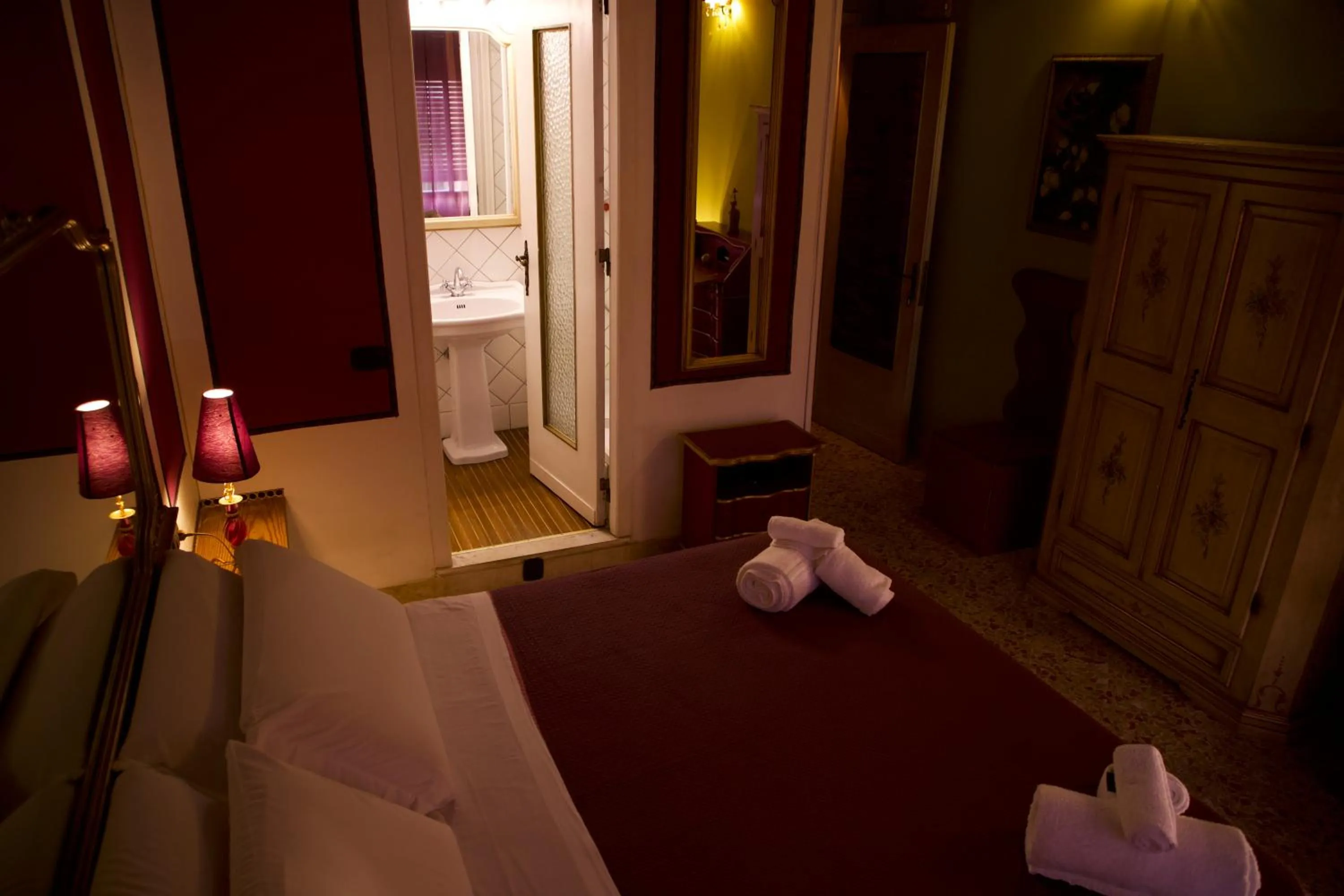 Bed in Abali' Gran Sultanato