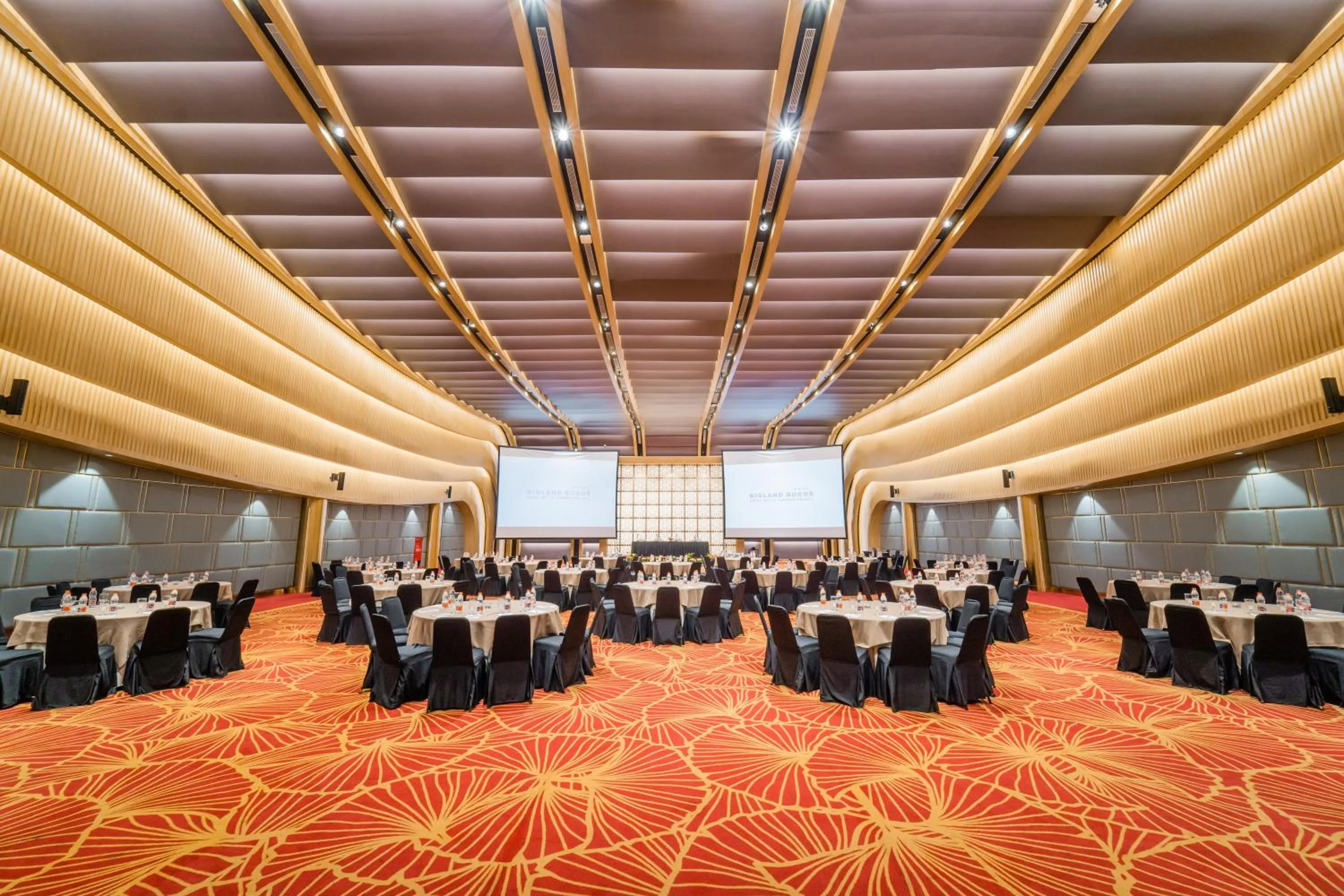 Meeting/conference room in Bigland Bogor Hotel Powered by Archipelago