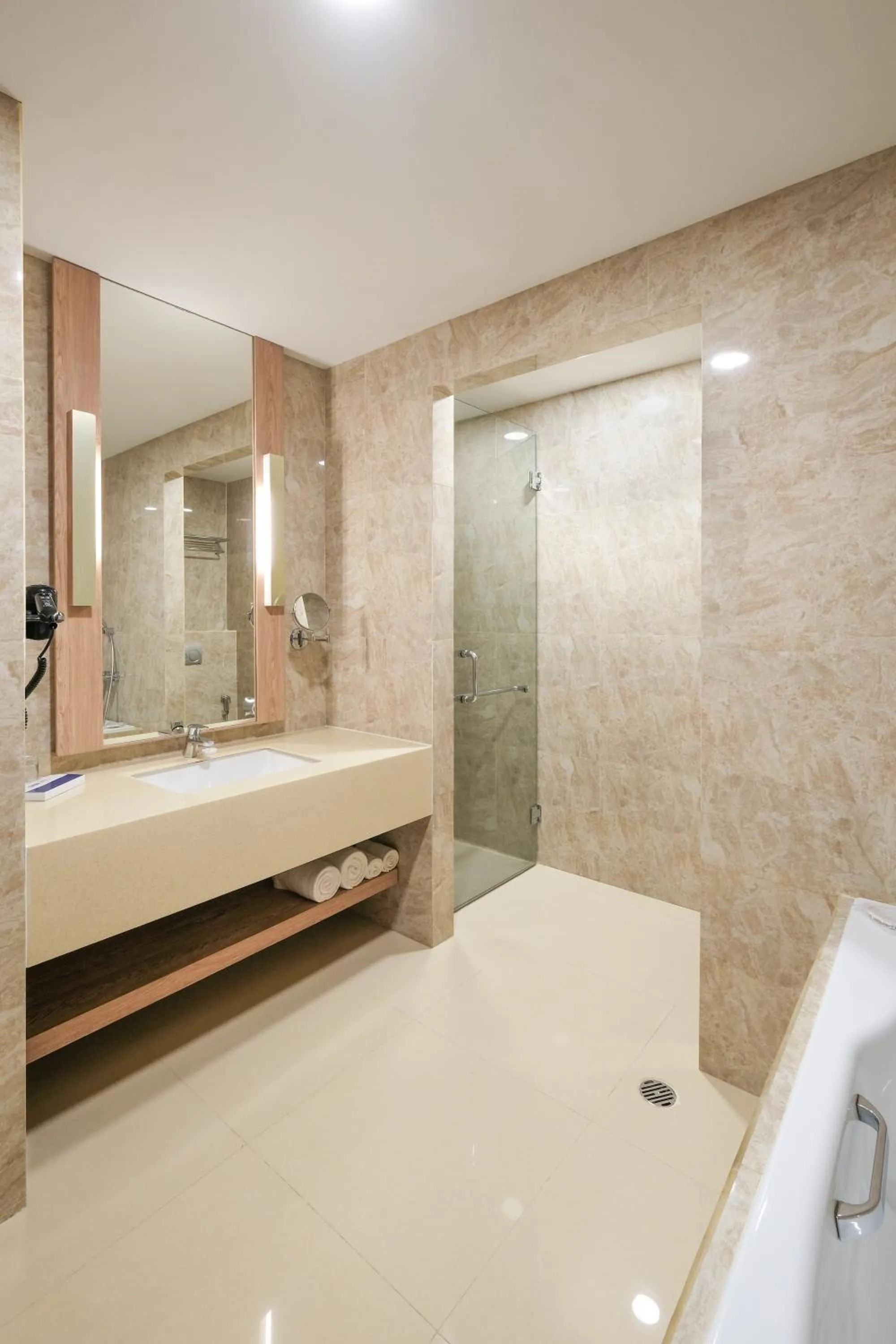 Bathroom in Bigland Bogor Hotel Powered by Archipelago