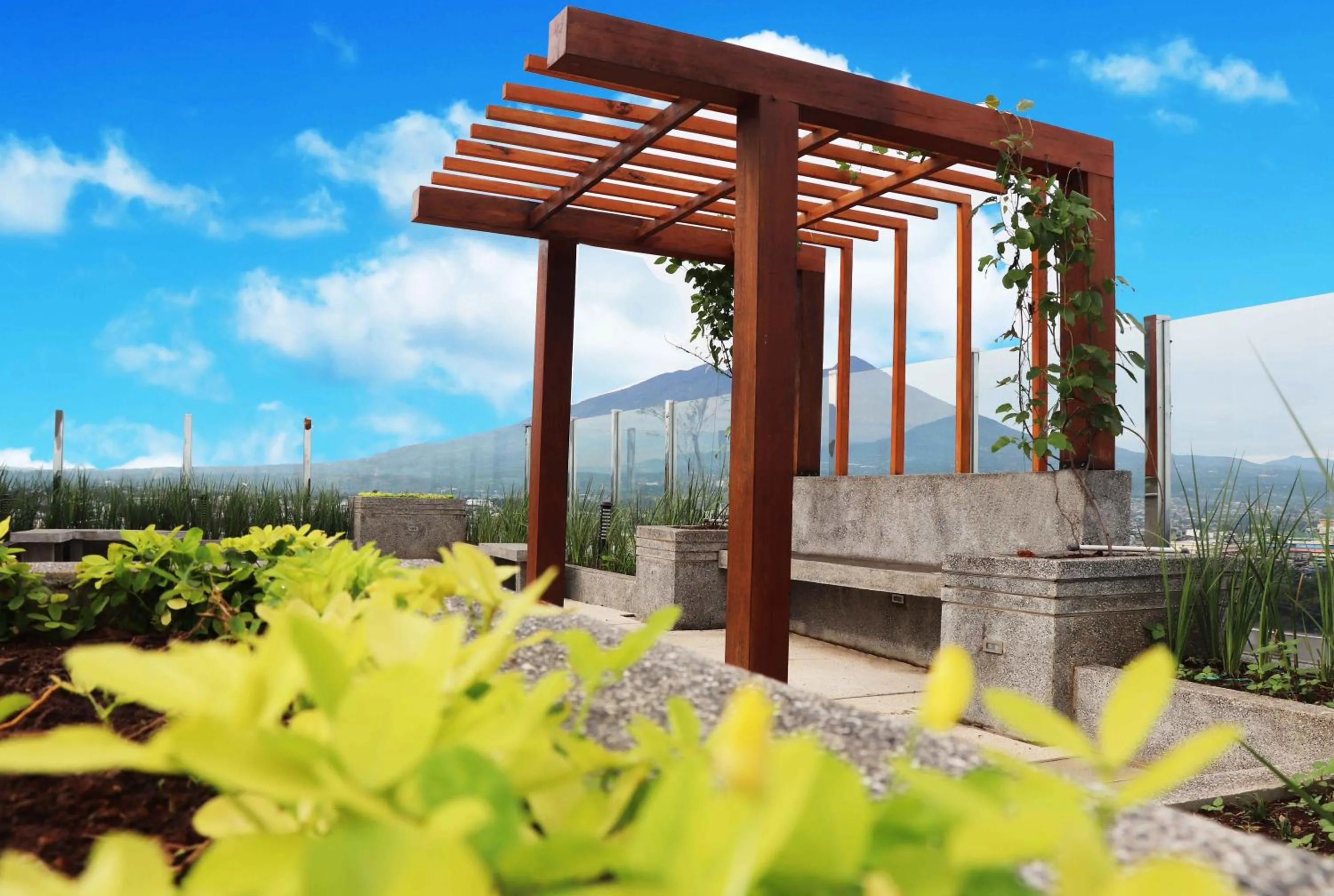 Restaurant/places to eat in Bigland Bogor Hotel Powered by Archipelago