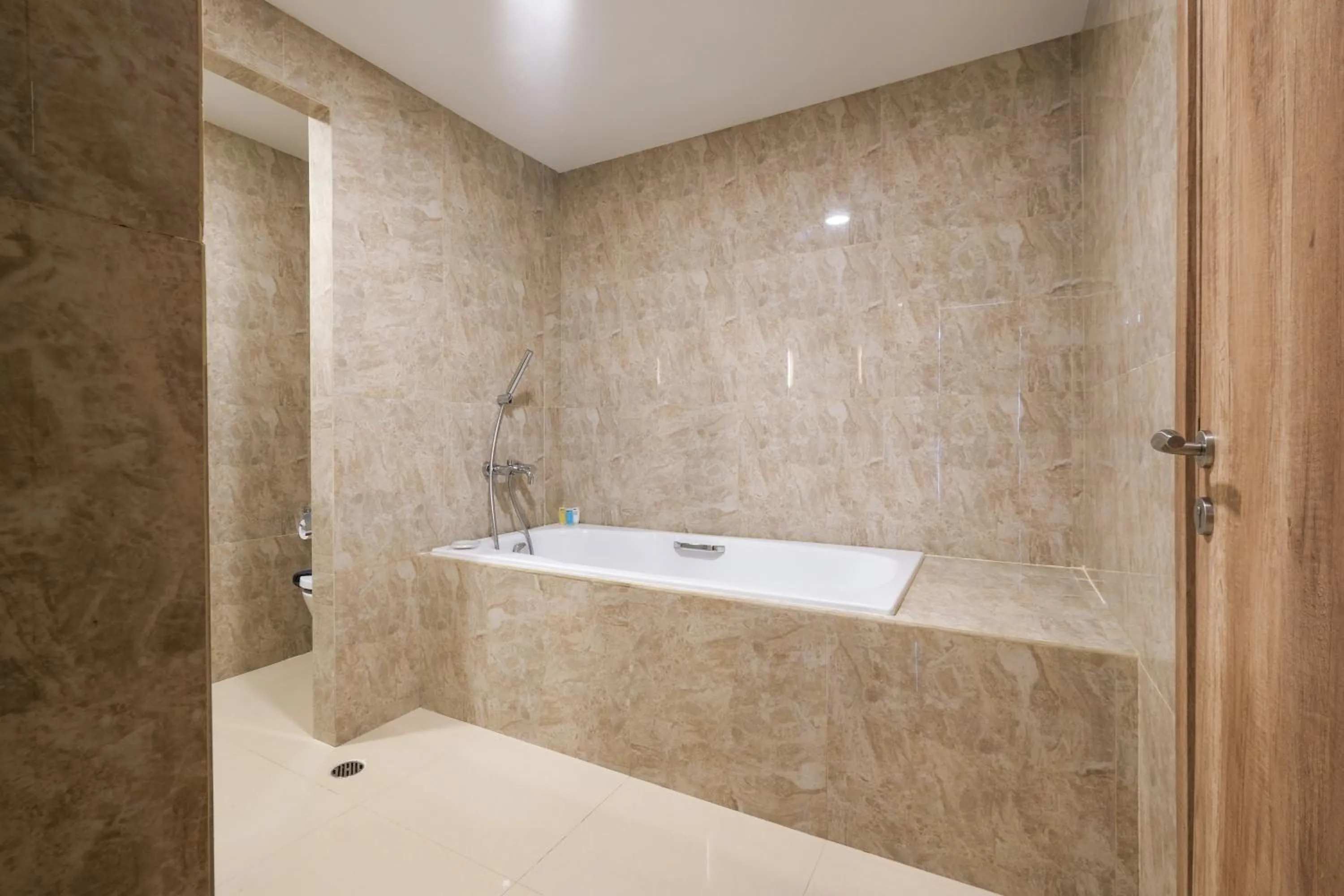 Bathroom in Bigland Bogor Hotel Powered by Archipelago