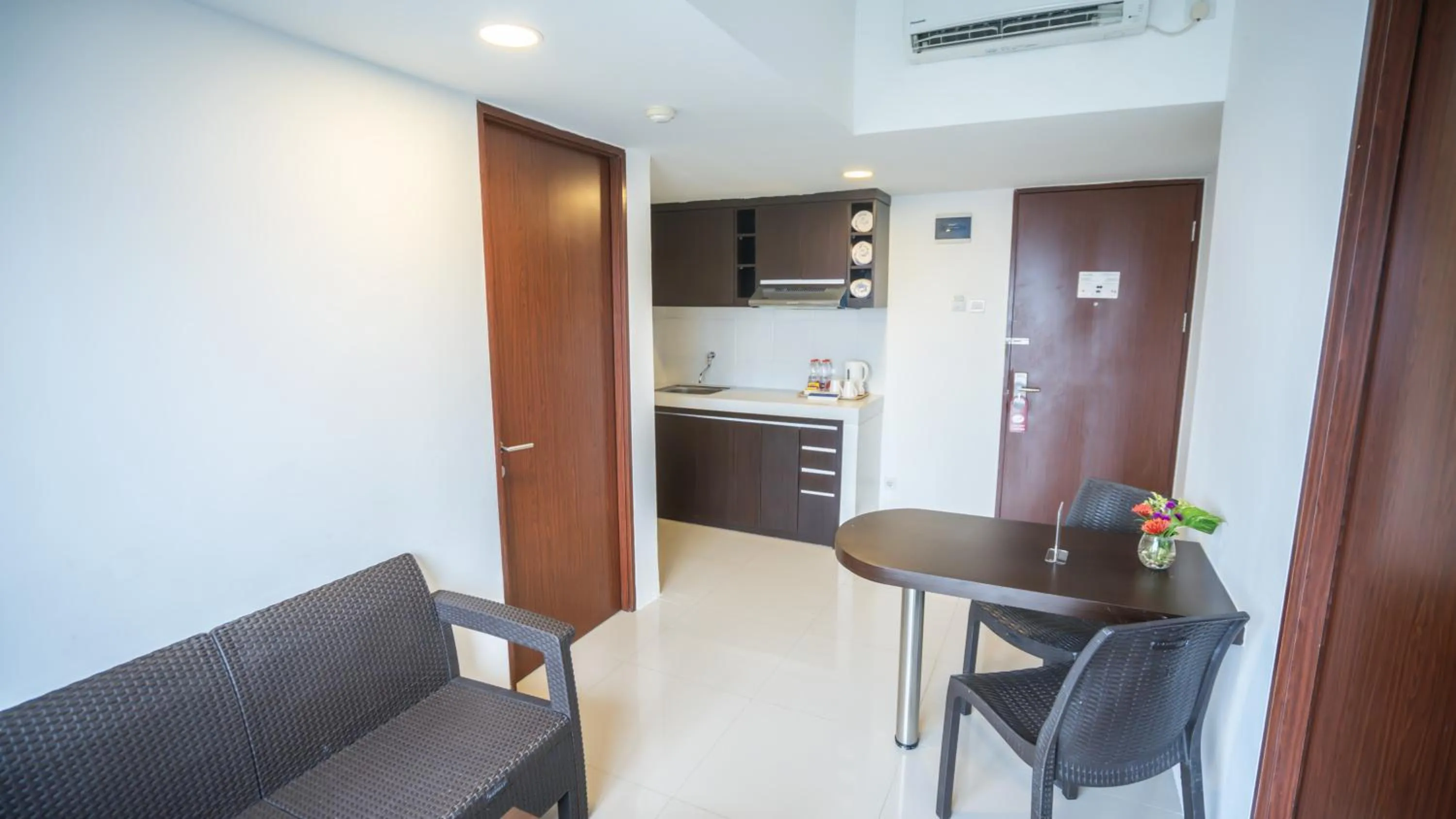 Living room in Bigland Bogor Hotel Powered by Archipelago