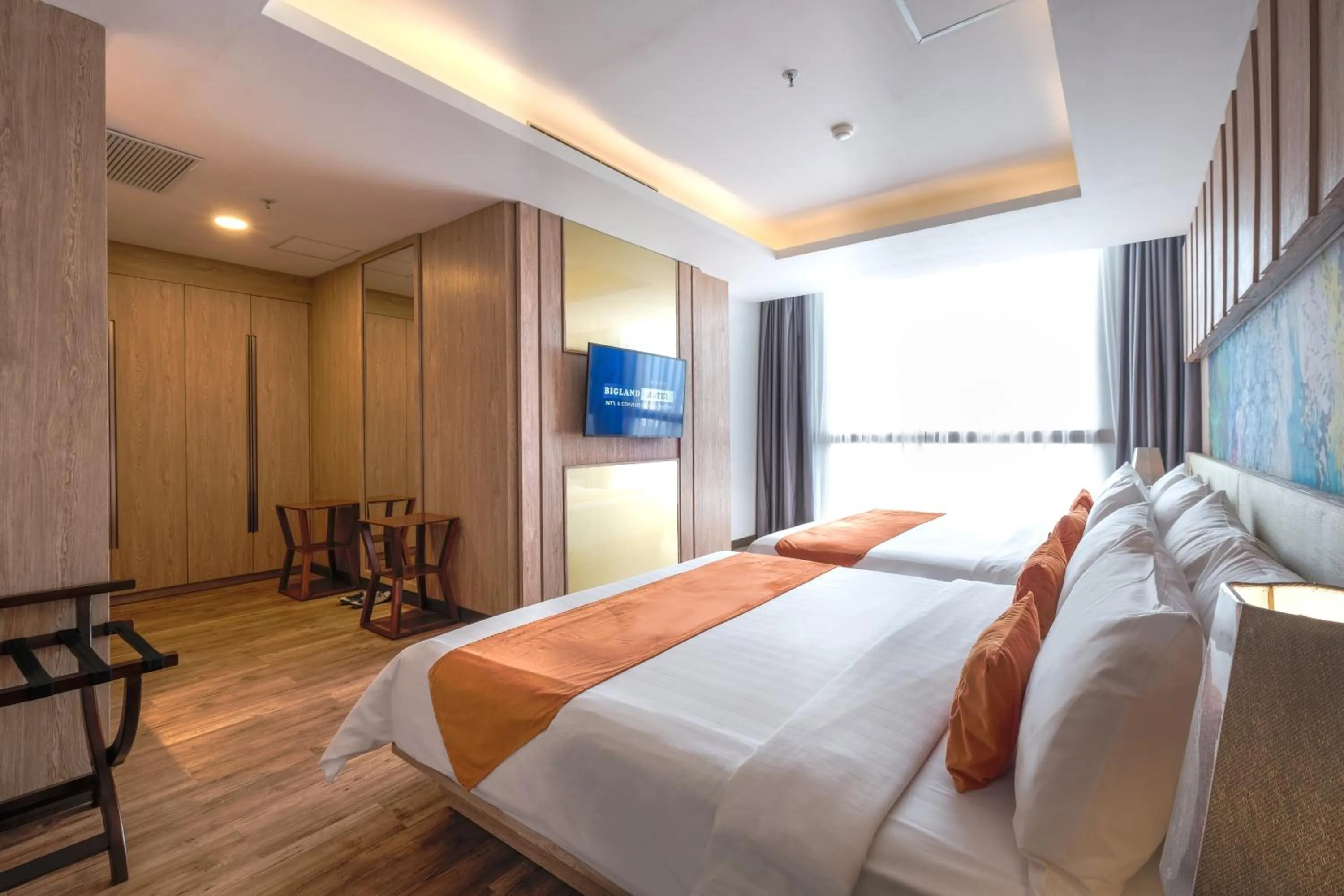 Photo of the whole room, Bed in Bigland Bogor Hotel Powered by Archipelago
