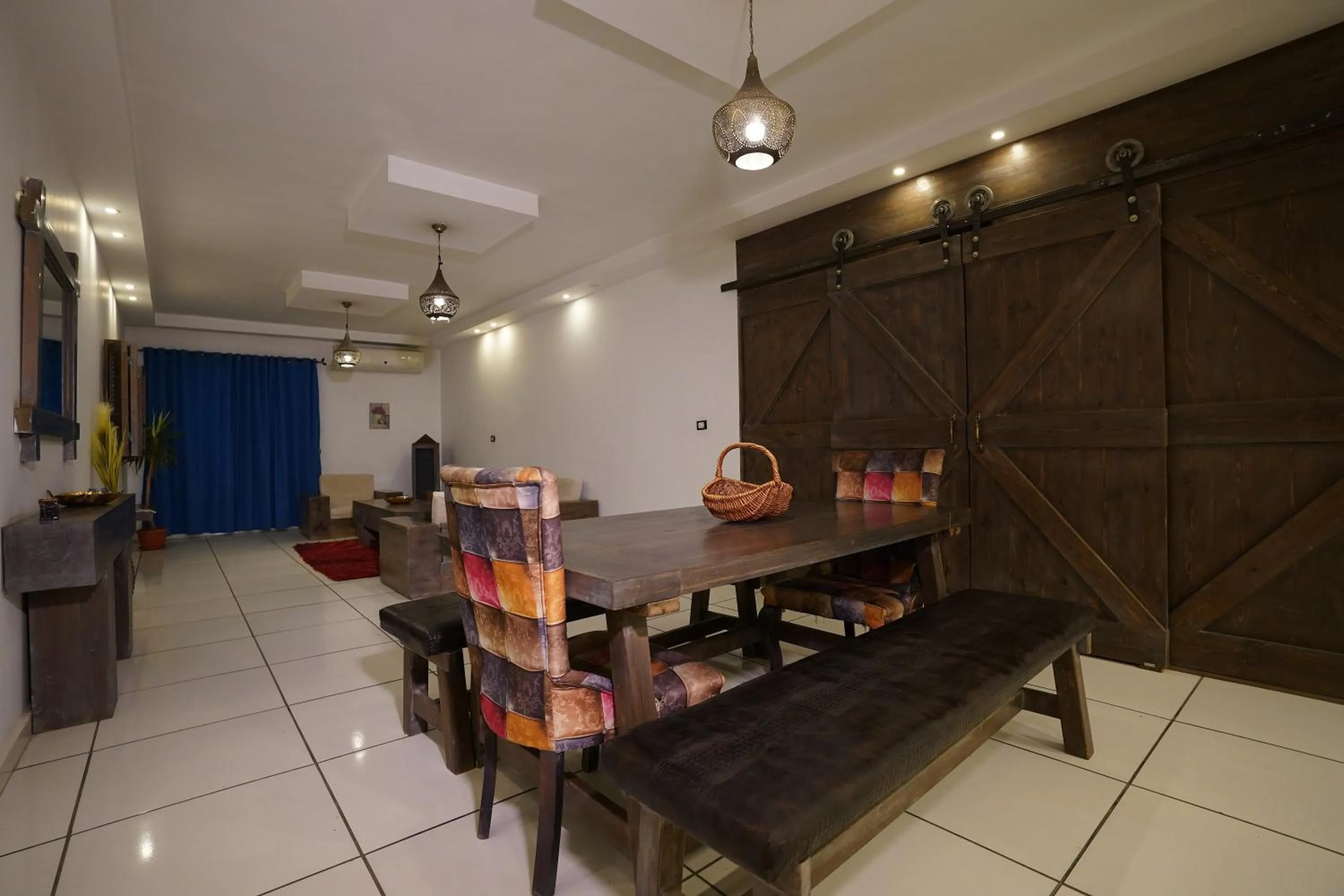 Family in Pyramids Gem Plaza Powered By Look