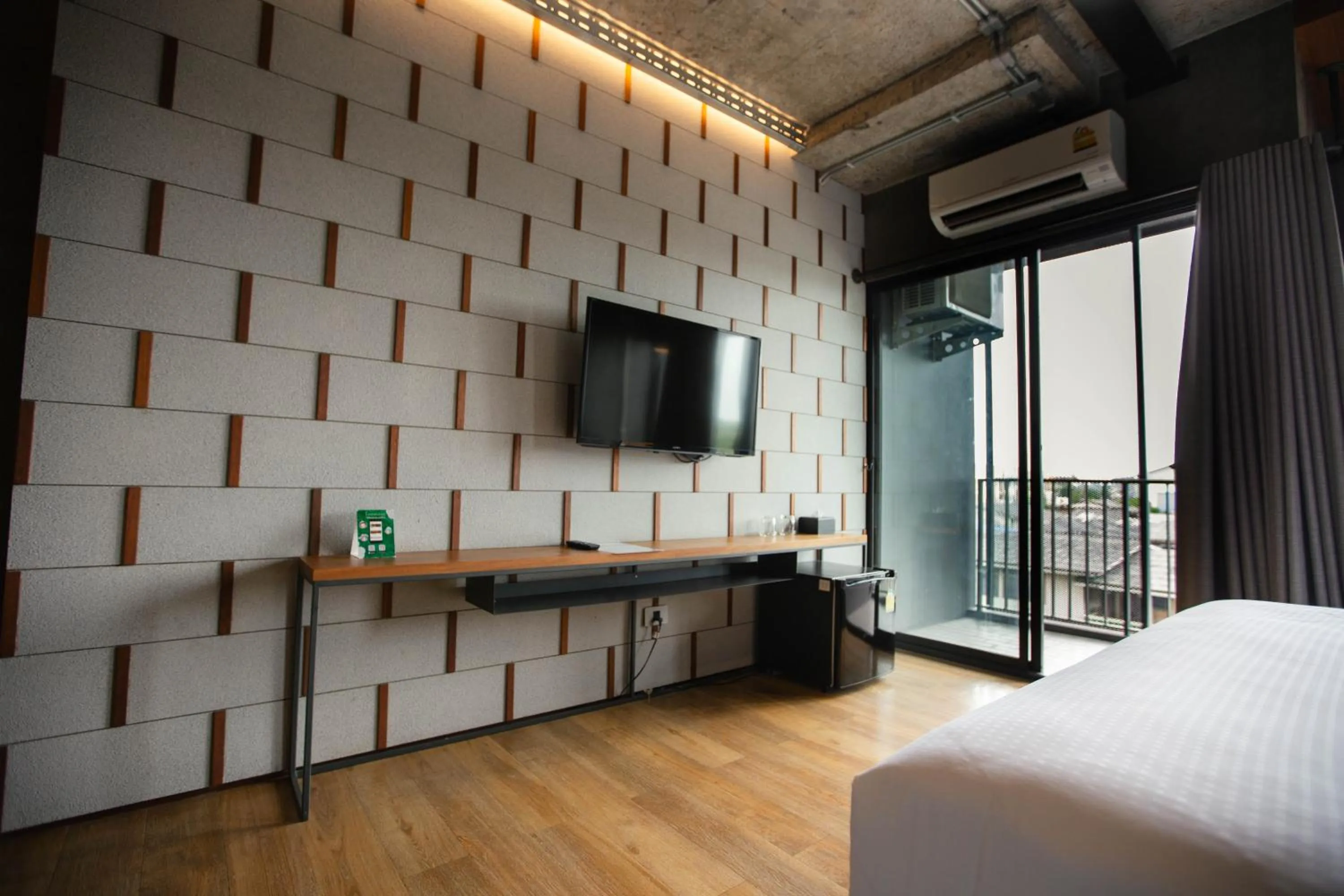 TV and multimedia, Bed in Navakitel Design Hotel