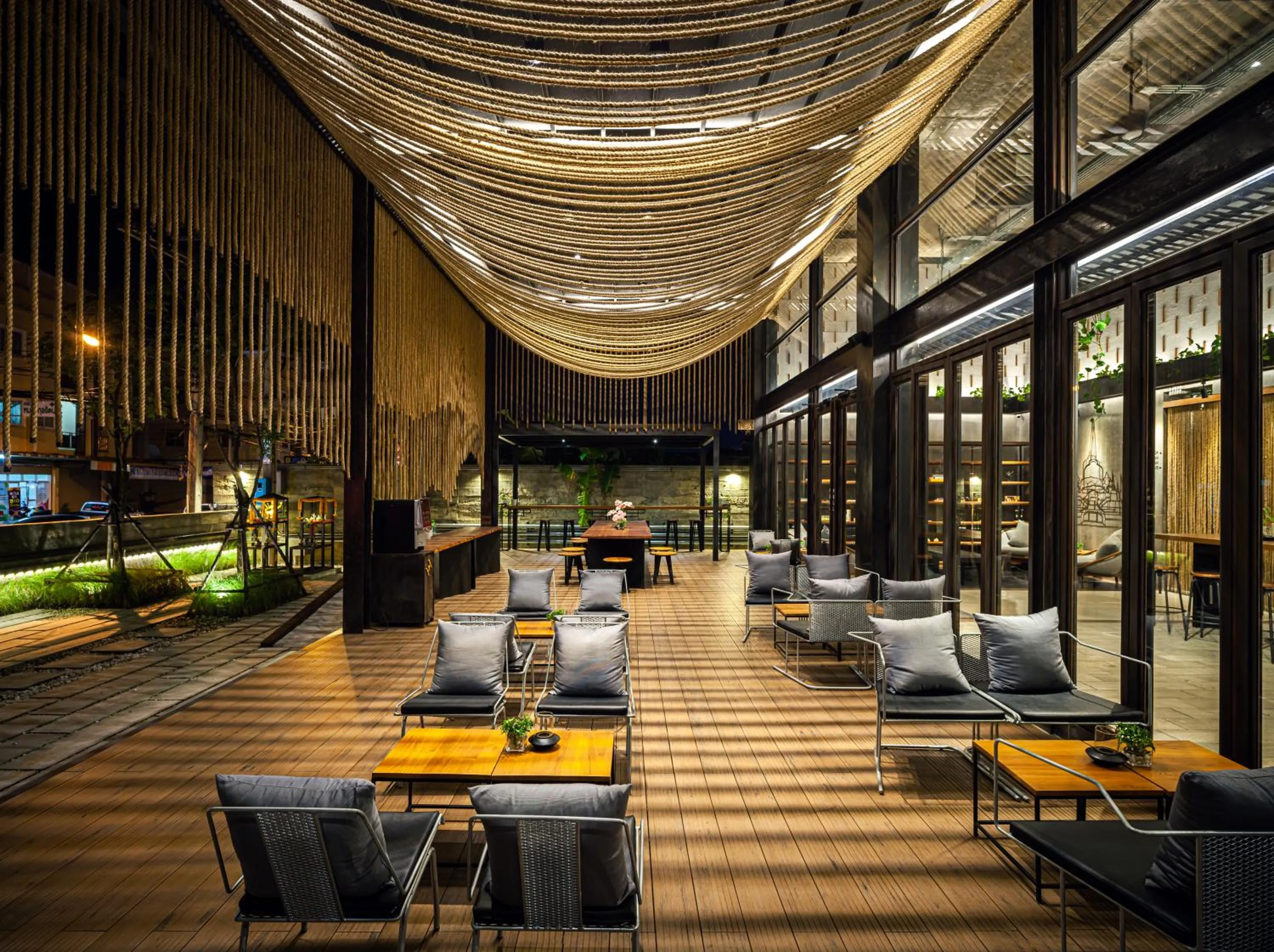 Restaurant/places to eat in Navakitel Design Hotel
