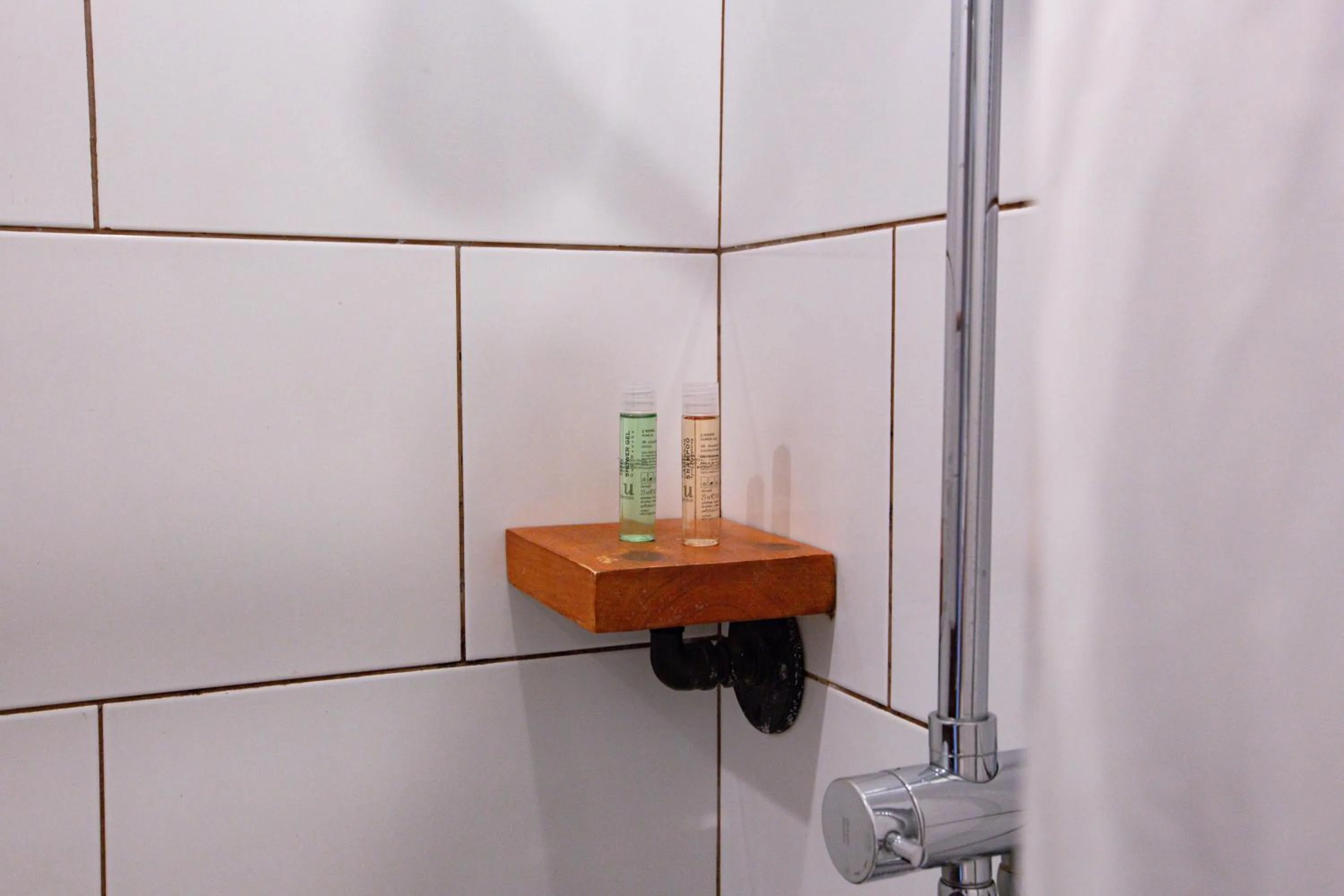 Shower in Navakitel Design Hotel