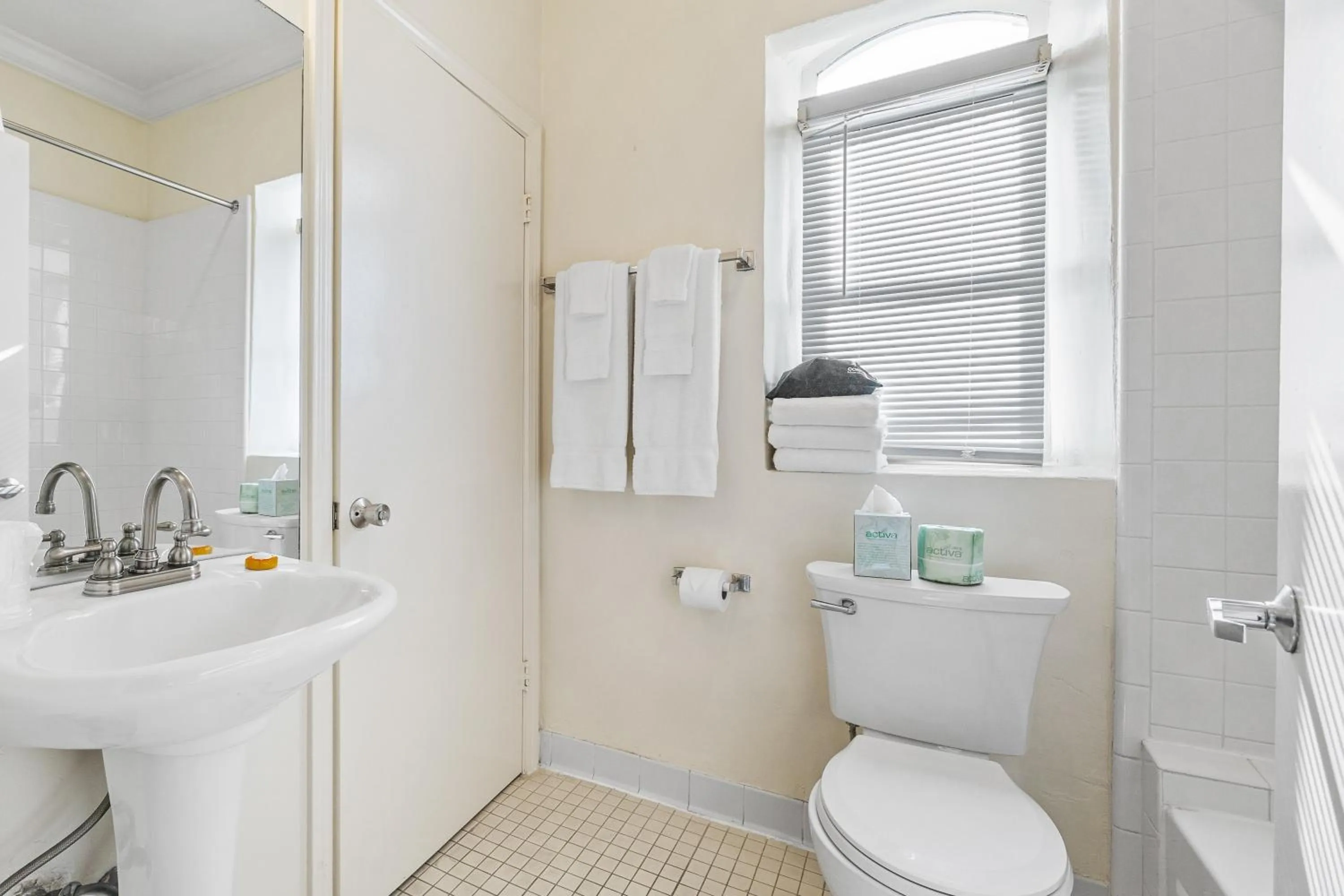 Bathroom in Fitzgerald Hotel Union Square