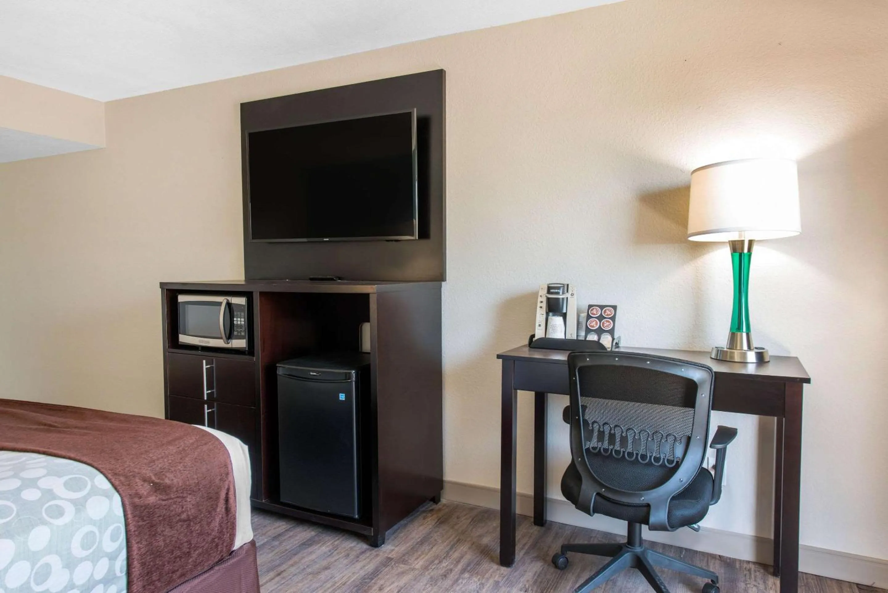 Photo of the whole room in Palazzo Lakeside Hotel