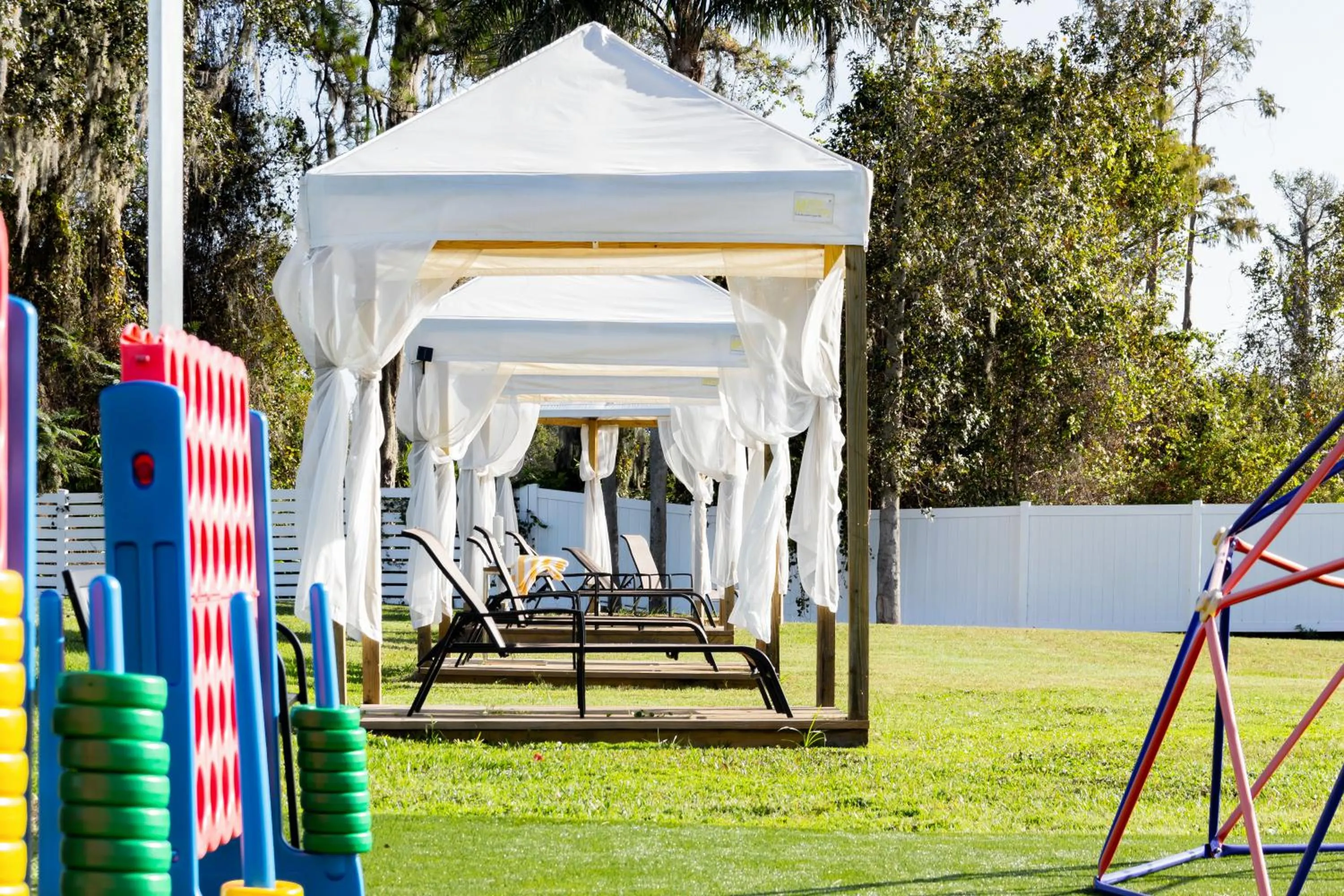 sunbed in Palazzo Lakeside Hotel