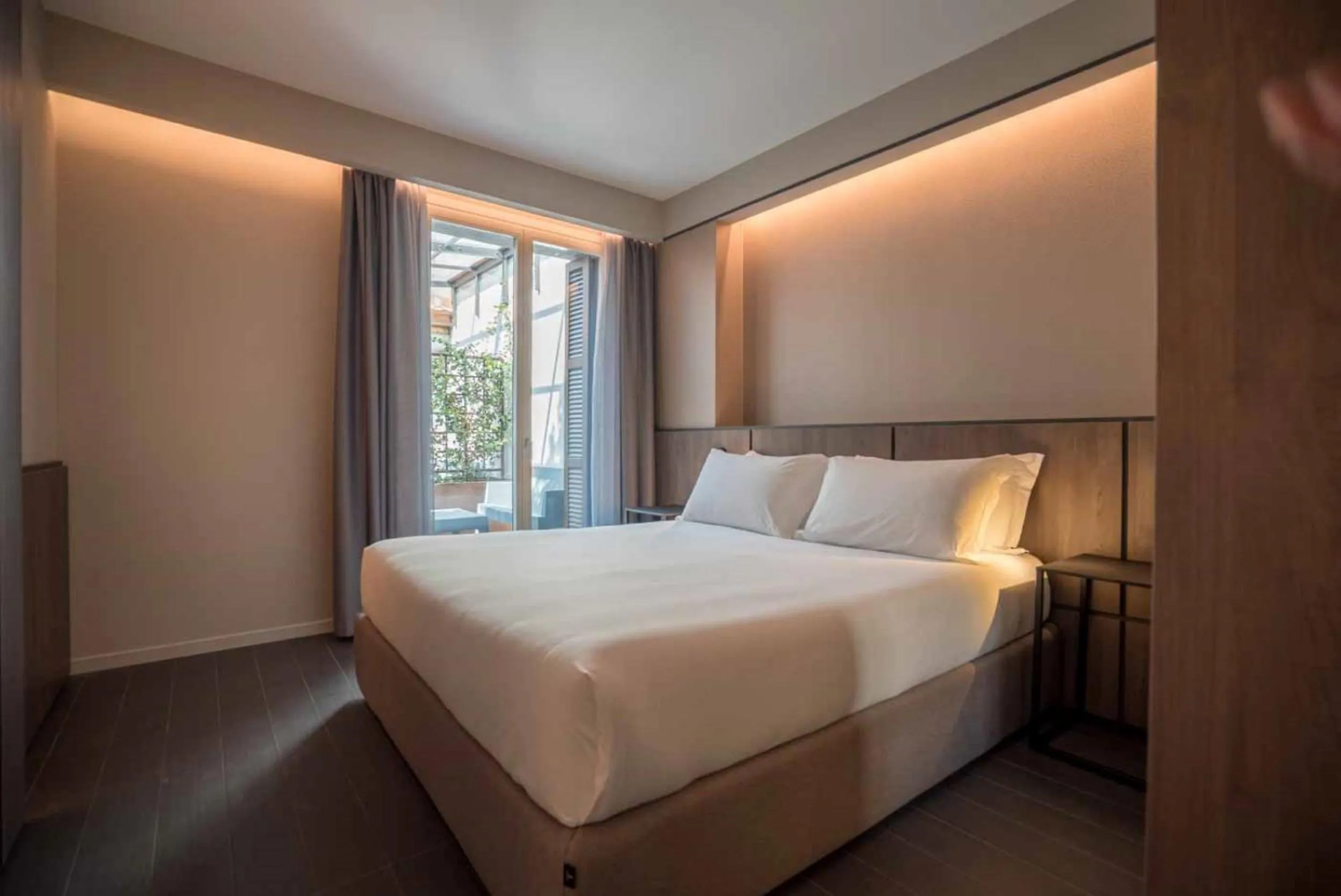 Bed in Be Mate Via Tivoli