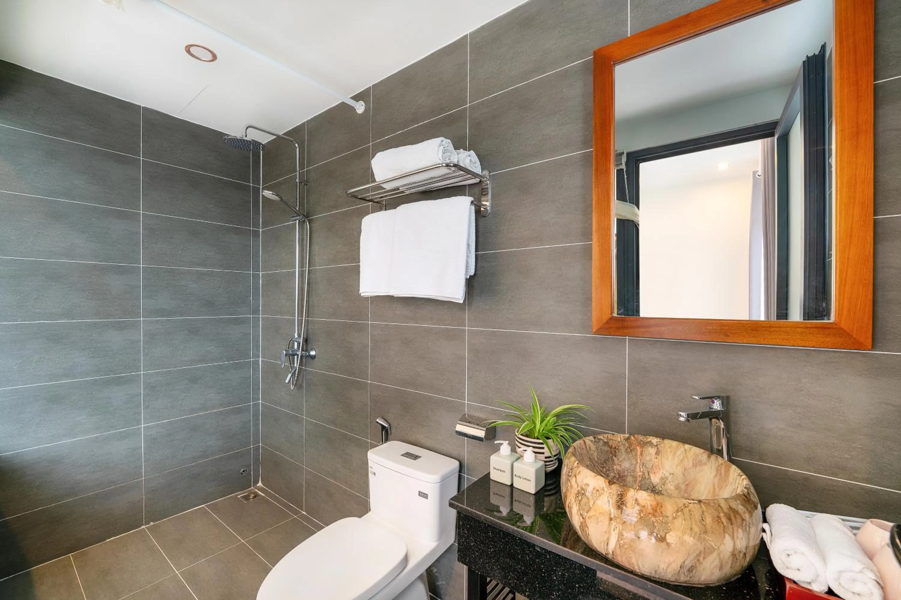 Toilet in Sands River Hoi An Villa