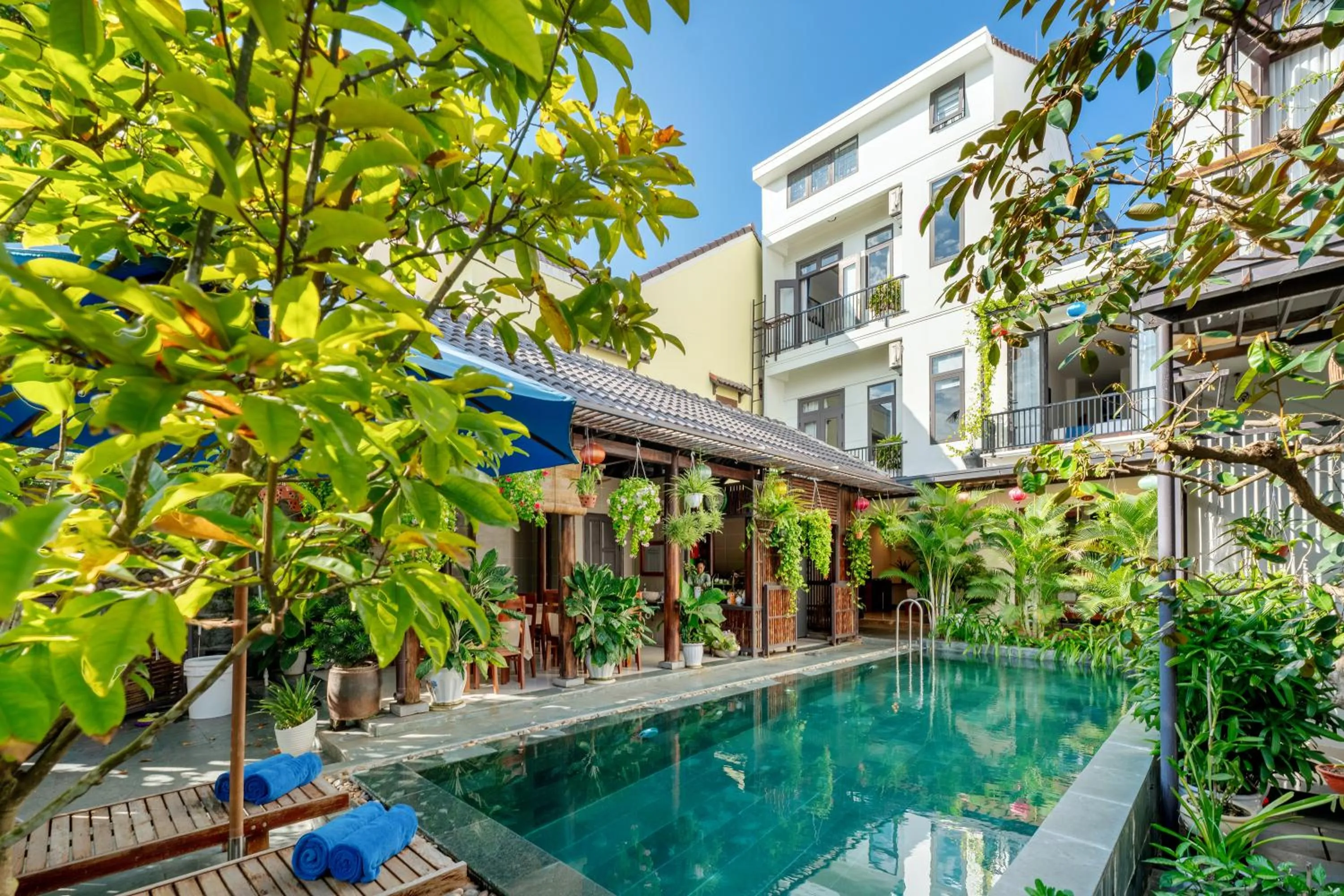 Swimming pool in Sands River Hoi An Villa