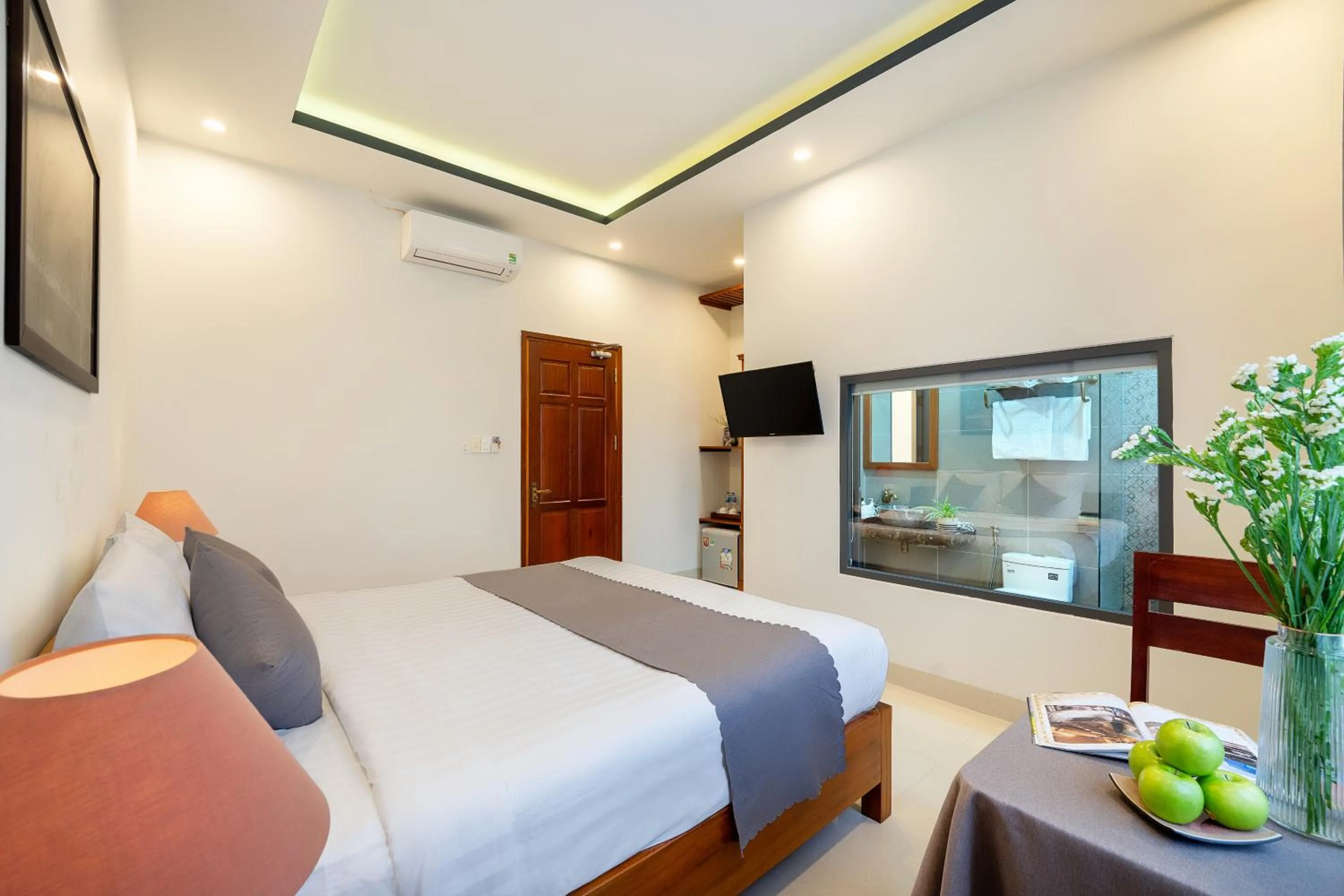 TV and multimedia, Bed in Sands River Hoi An Villa