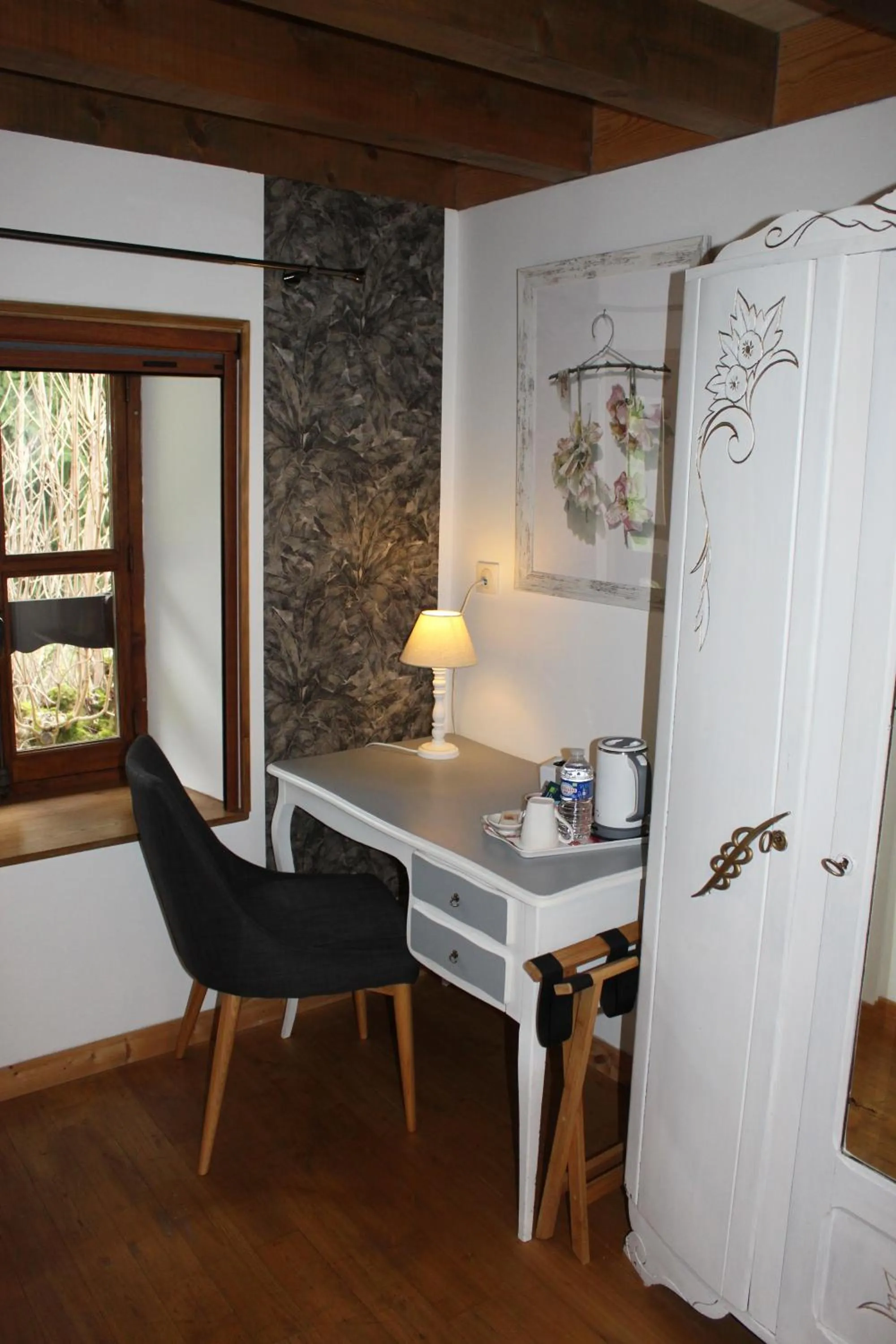 Photo of the whole room in Les Pipistrelles