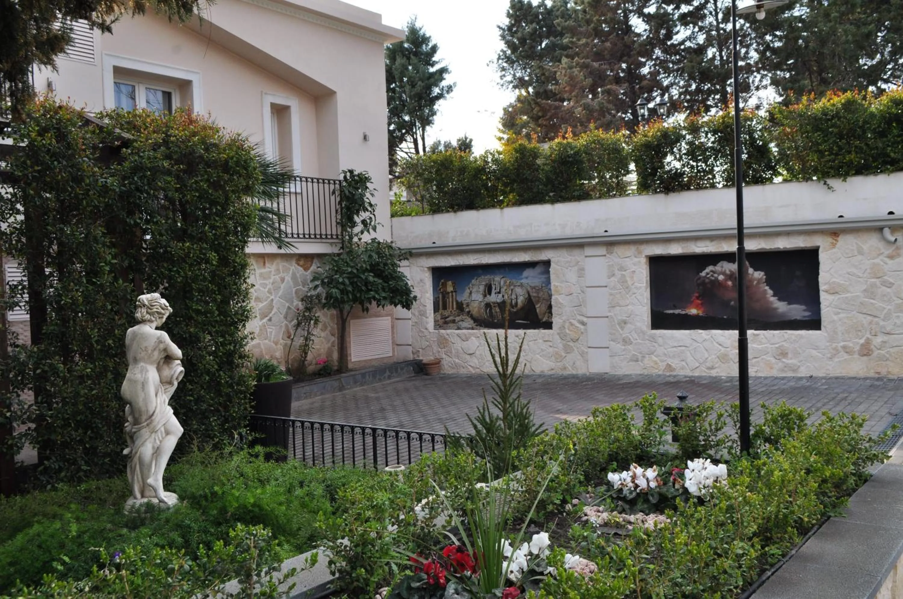 Property building in Agri Art Croce Vallone