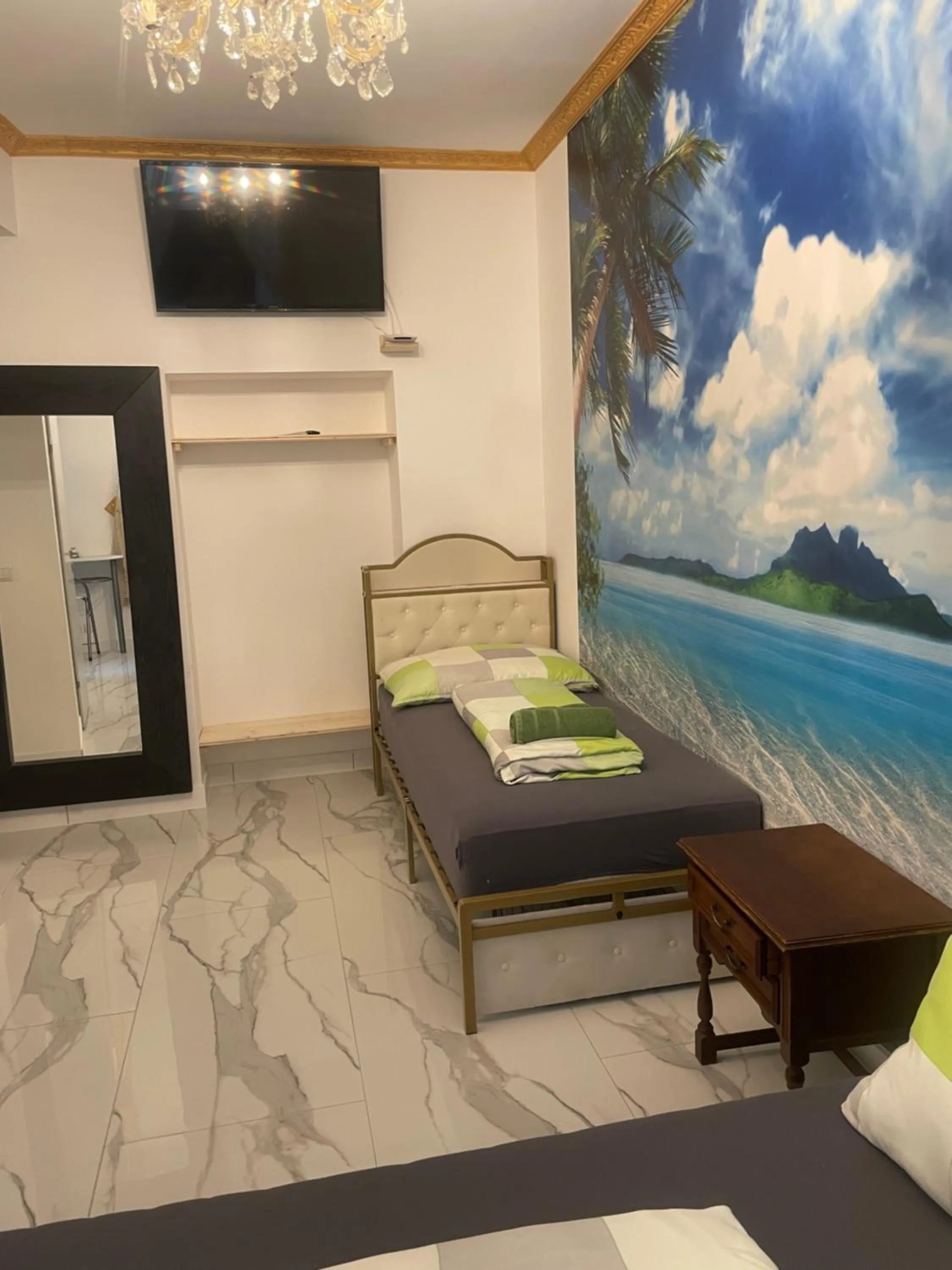 Bed in Viktoria ARTUR