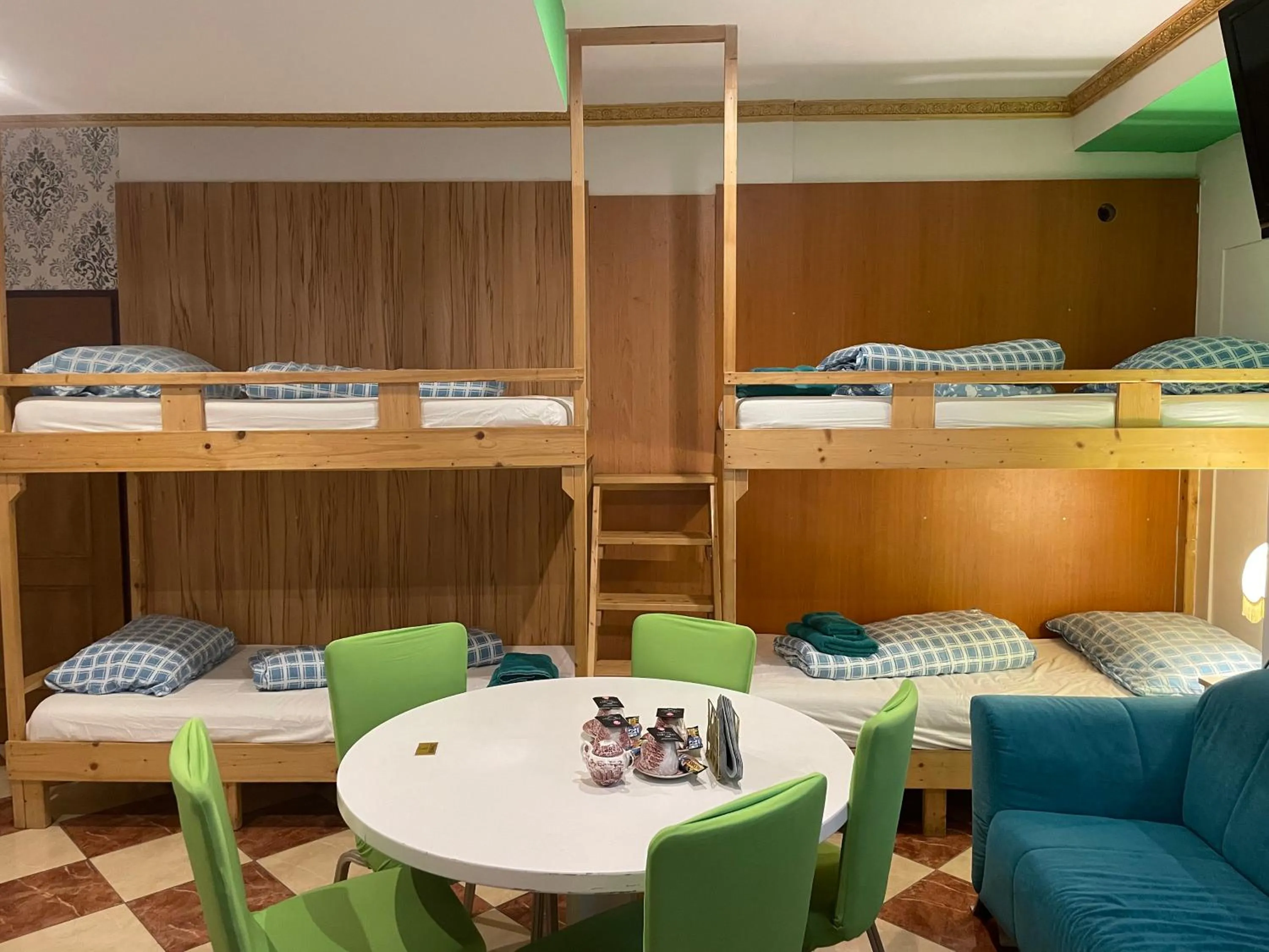 Bed in Viktoria ARTUR