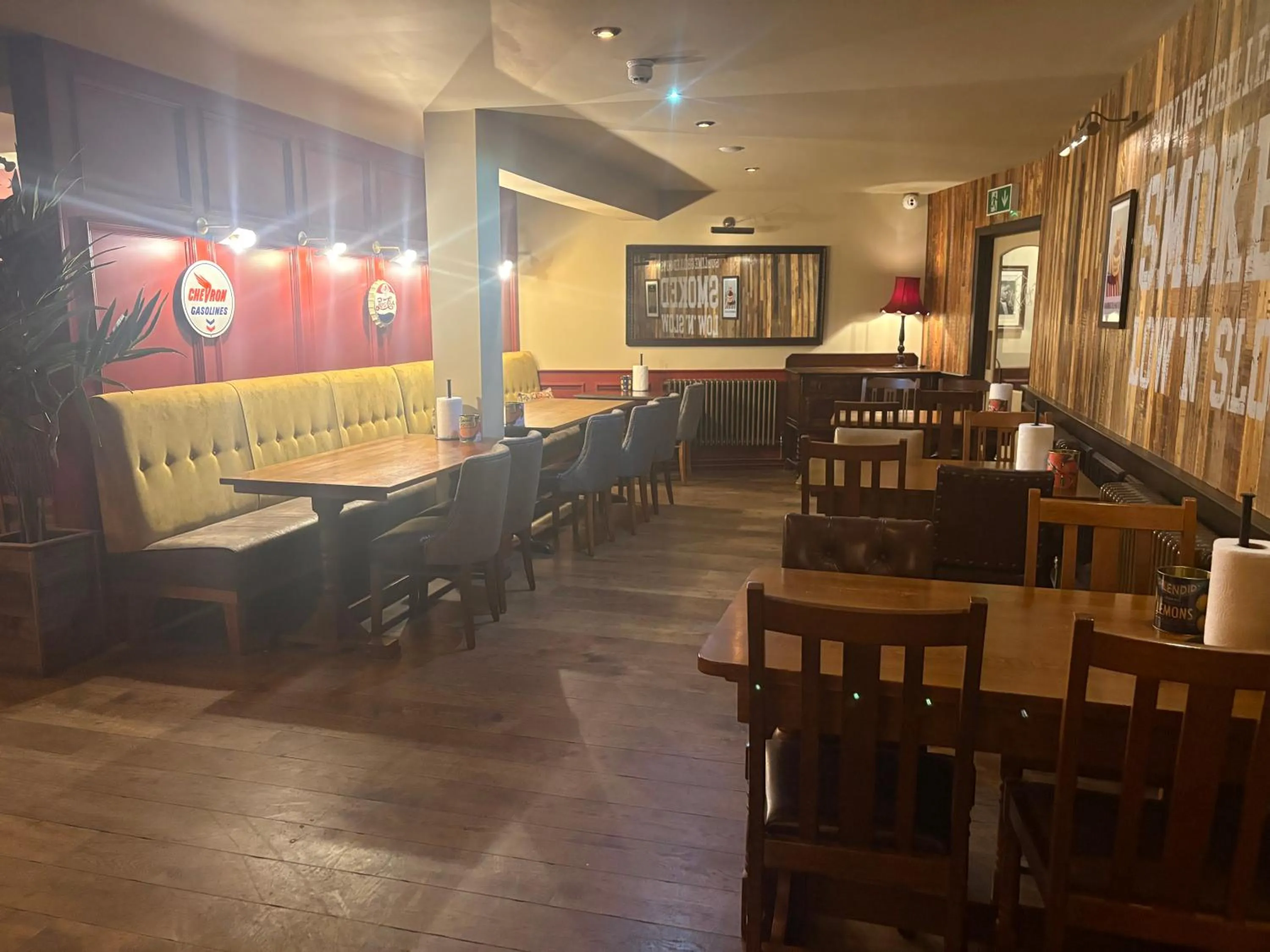 Restaurant/places to eat in The Evenlode Rooms at Firehouse Oxford