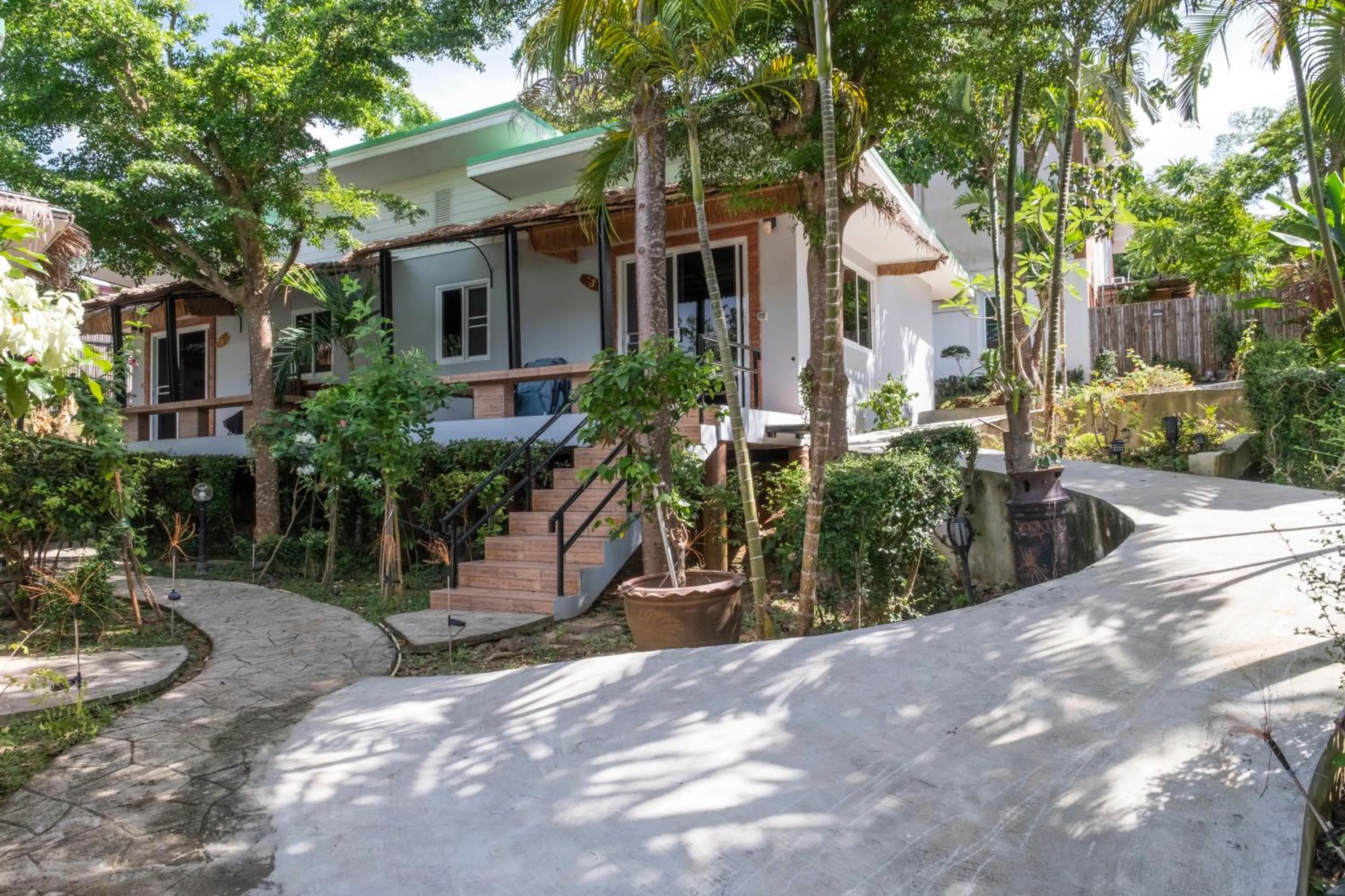 Property building in Harmony Naturist Resort Rawai Phuket 18yr minimum age only nudist nake d FKK