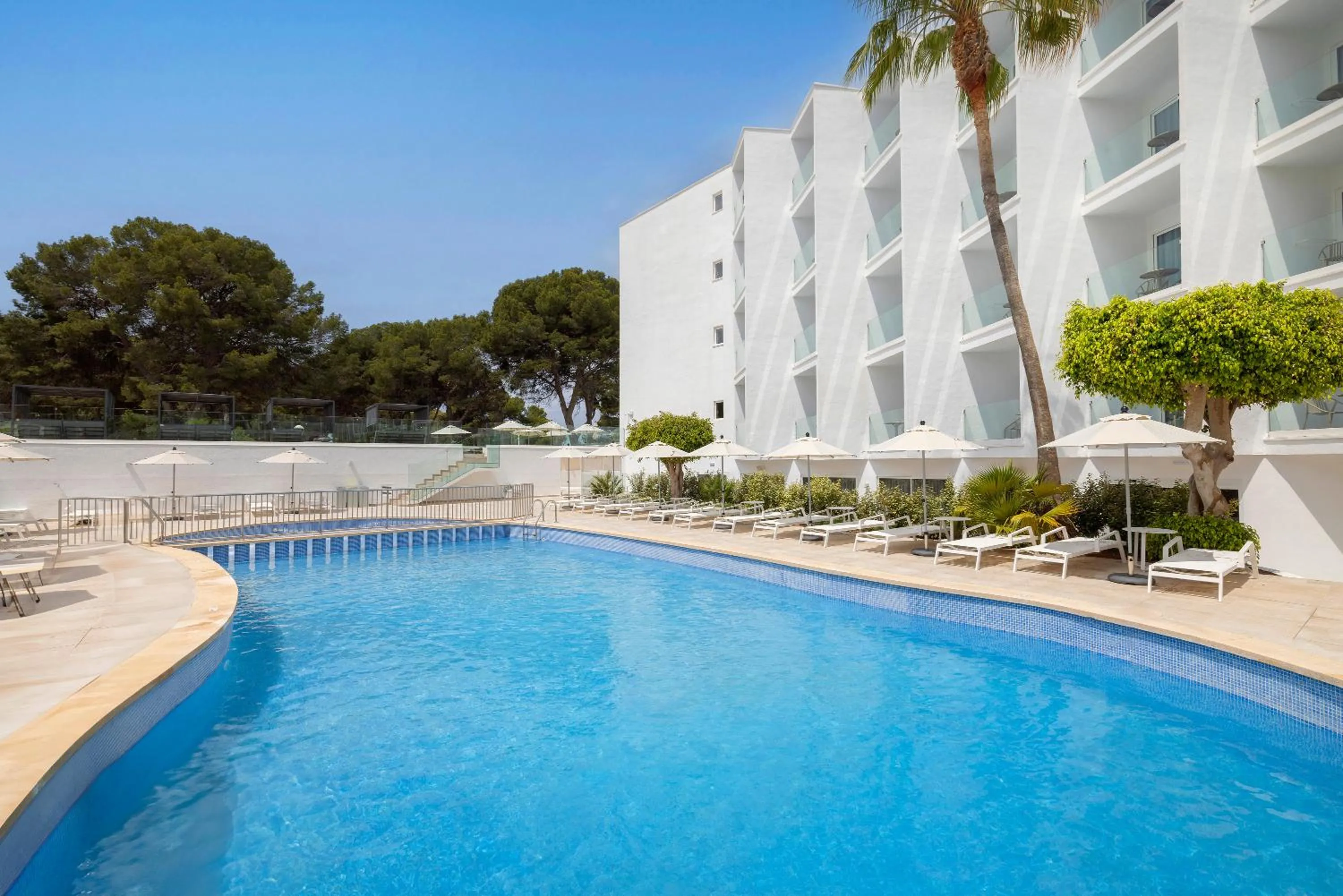 Swimming pool in HM Isabela-Adults Only