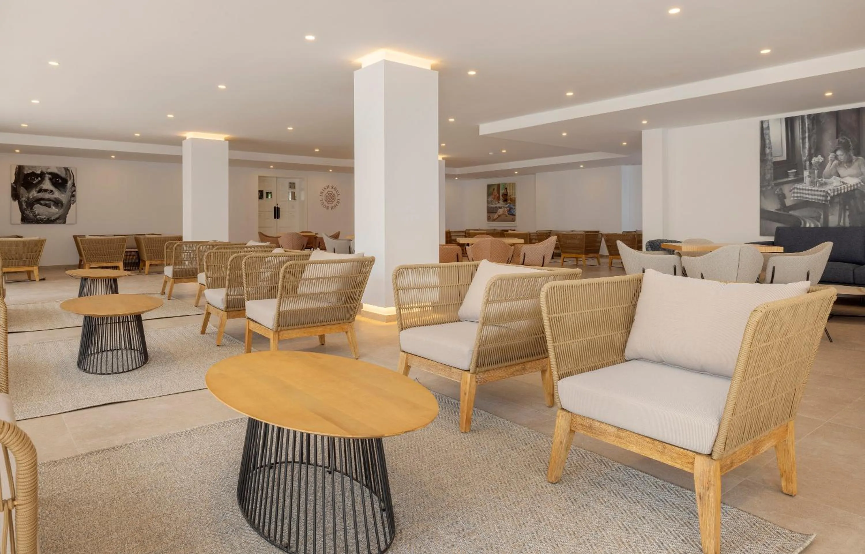 Lounge or bar in HM Isabela-Adults Only