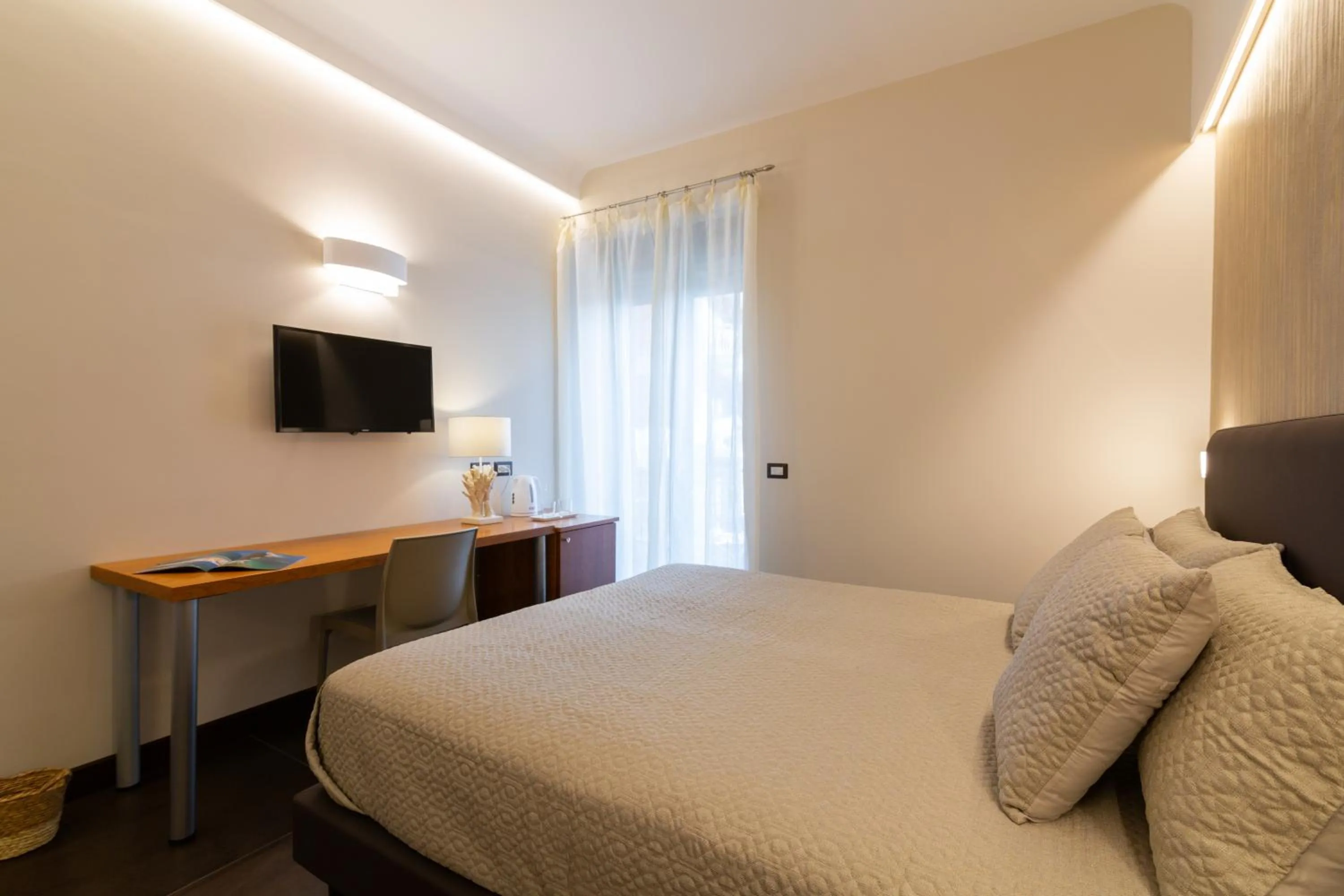 Photo of the whole room, Bed in Il Melograno Relais