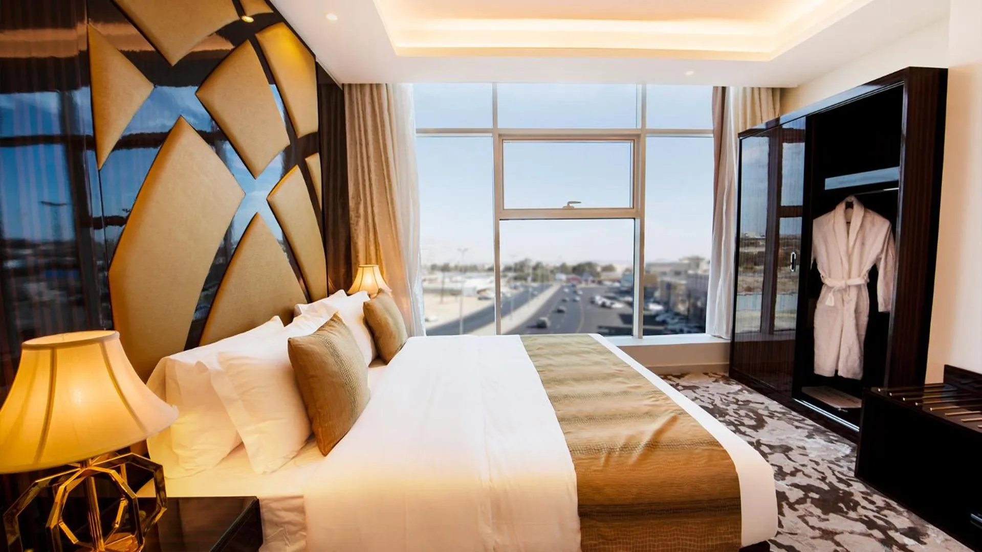 Bed in Golden Dream Hotel